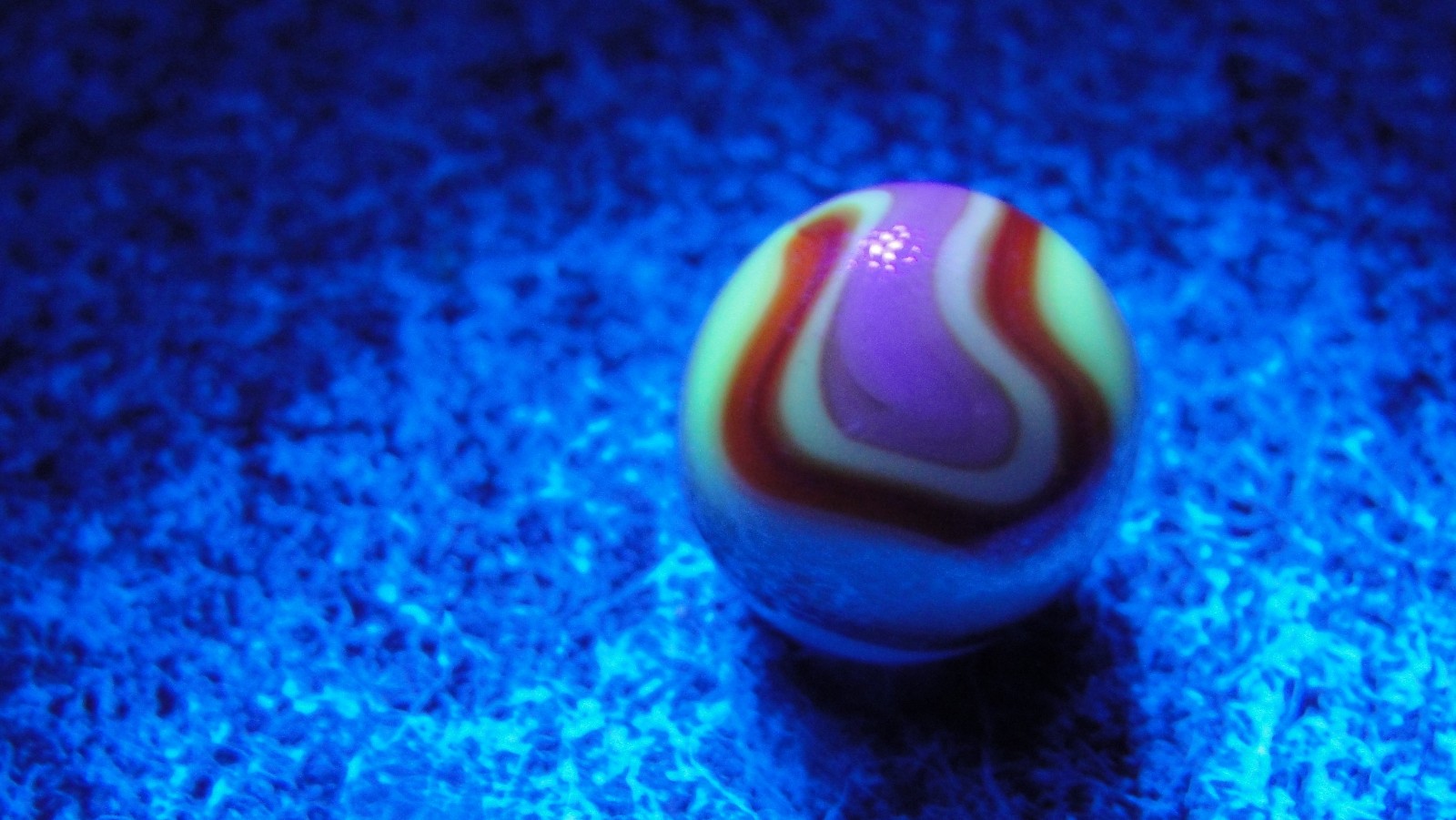 Jabo classic marbles nice under a blacklight a6c