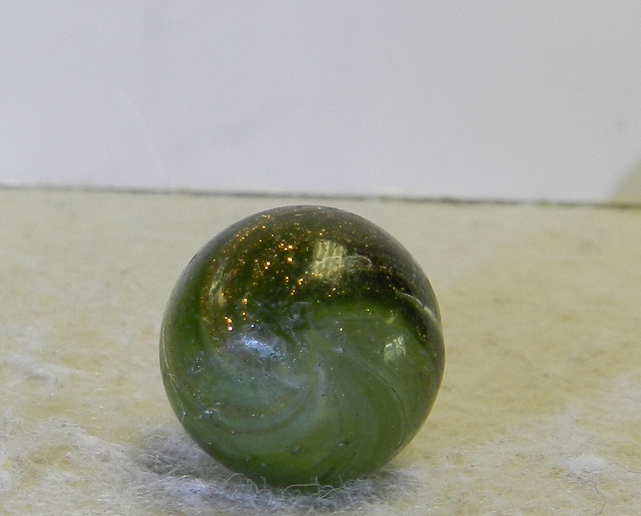 #15801m Small .63 Inches Vintage German Handmade Onionskin Lutz Marble