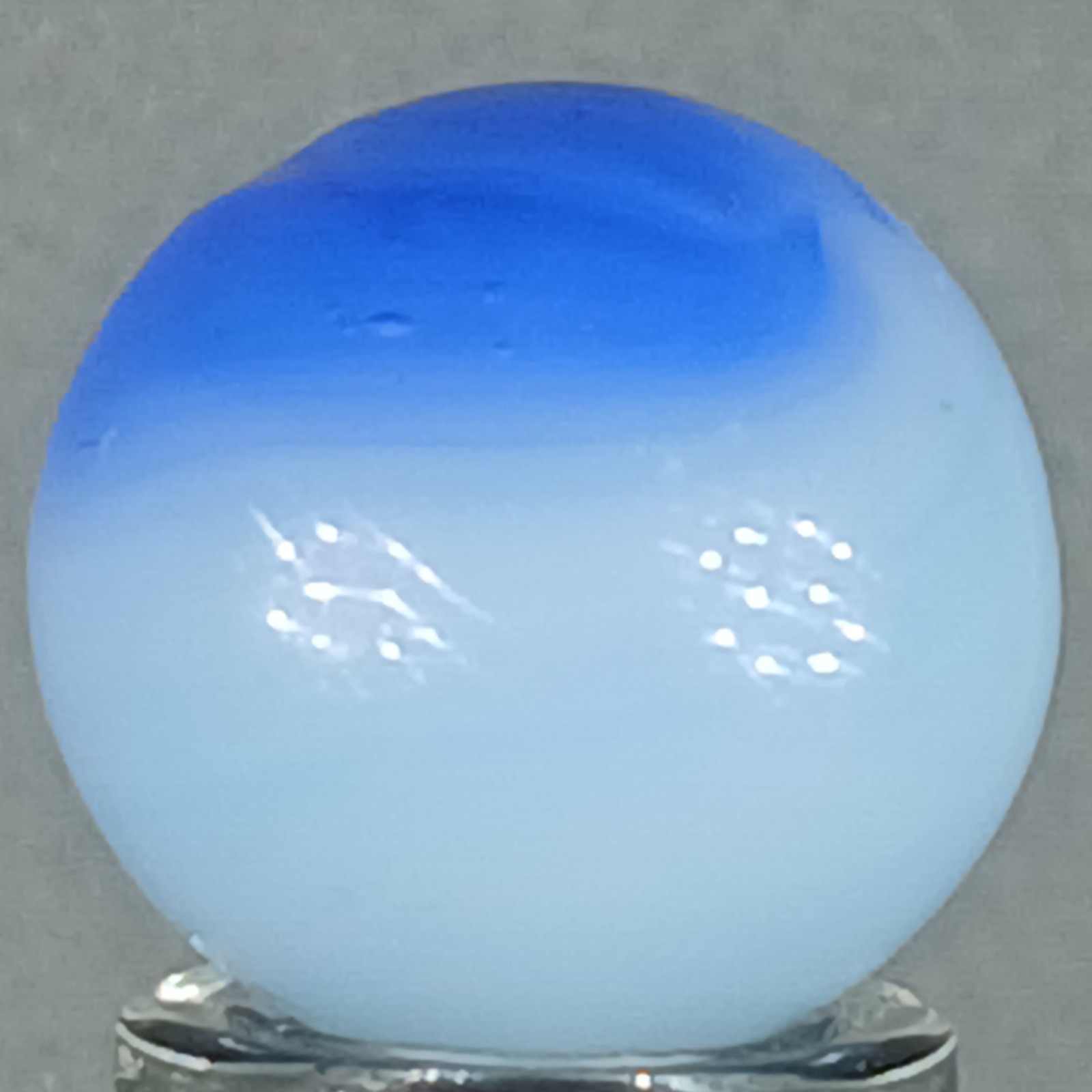 Vintage Vitro Conqueror Marble .63 Near-Mint Condition Combined Shipping