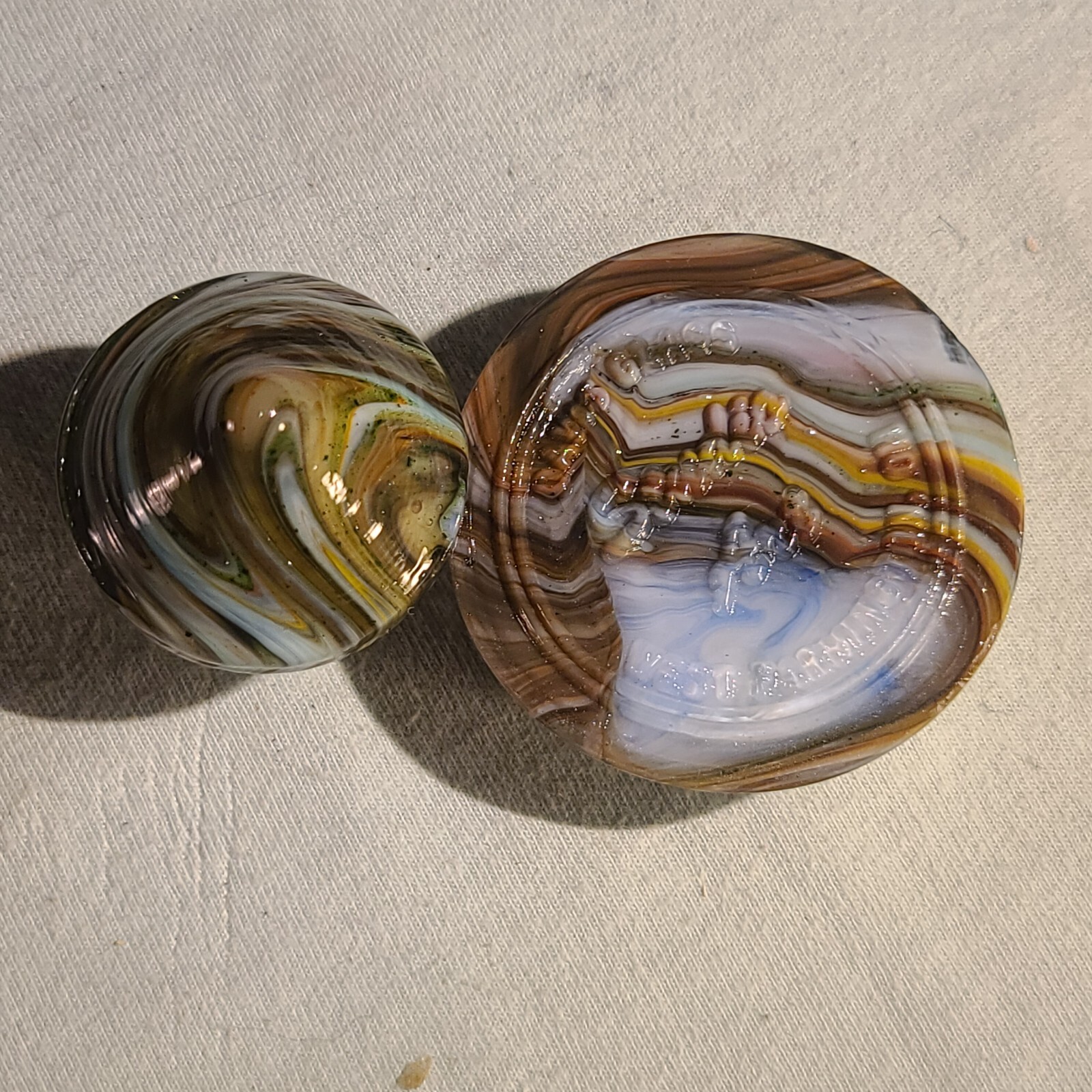 ANDY DAVIS, Glass Art Spinning Top & Base, Tom Jinks Run (?), #260E
