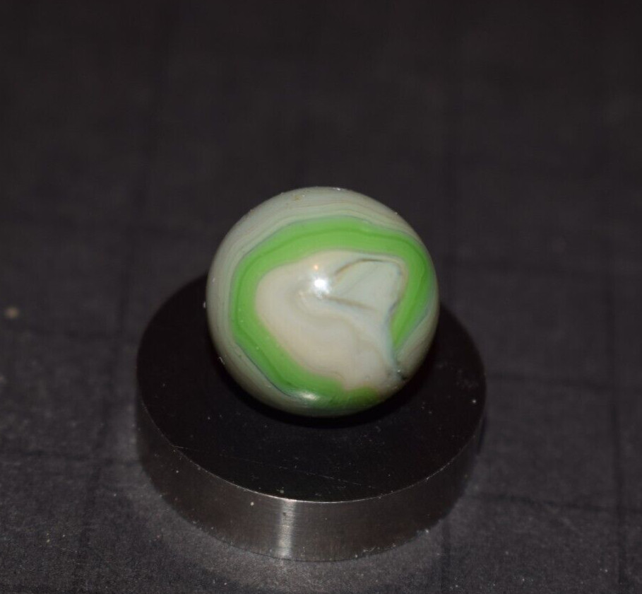 Alley/Ravenswood 💡Electric Green Gray Base Ribbon Toy Marble Size .640″ NM