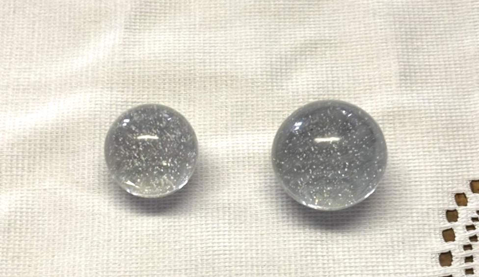Vintage Large Shooter Marble Clear Glass w/ Bubbles 7/8” & 1″ Lot of 2