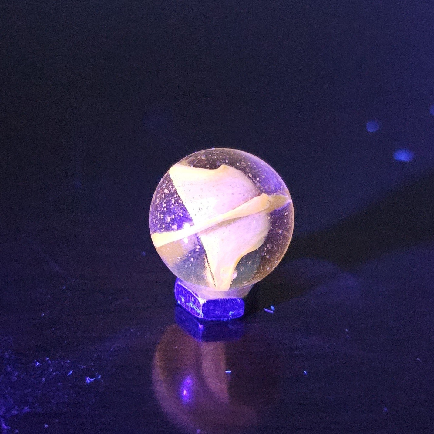 Vintage CE Bogard Cadmium Glow Yellow 4-Lobe .593″ Glass Marble
