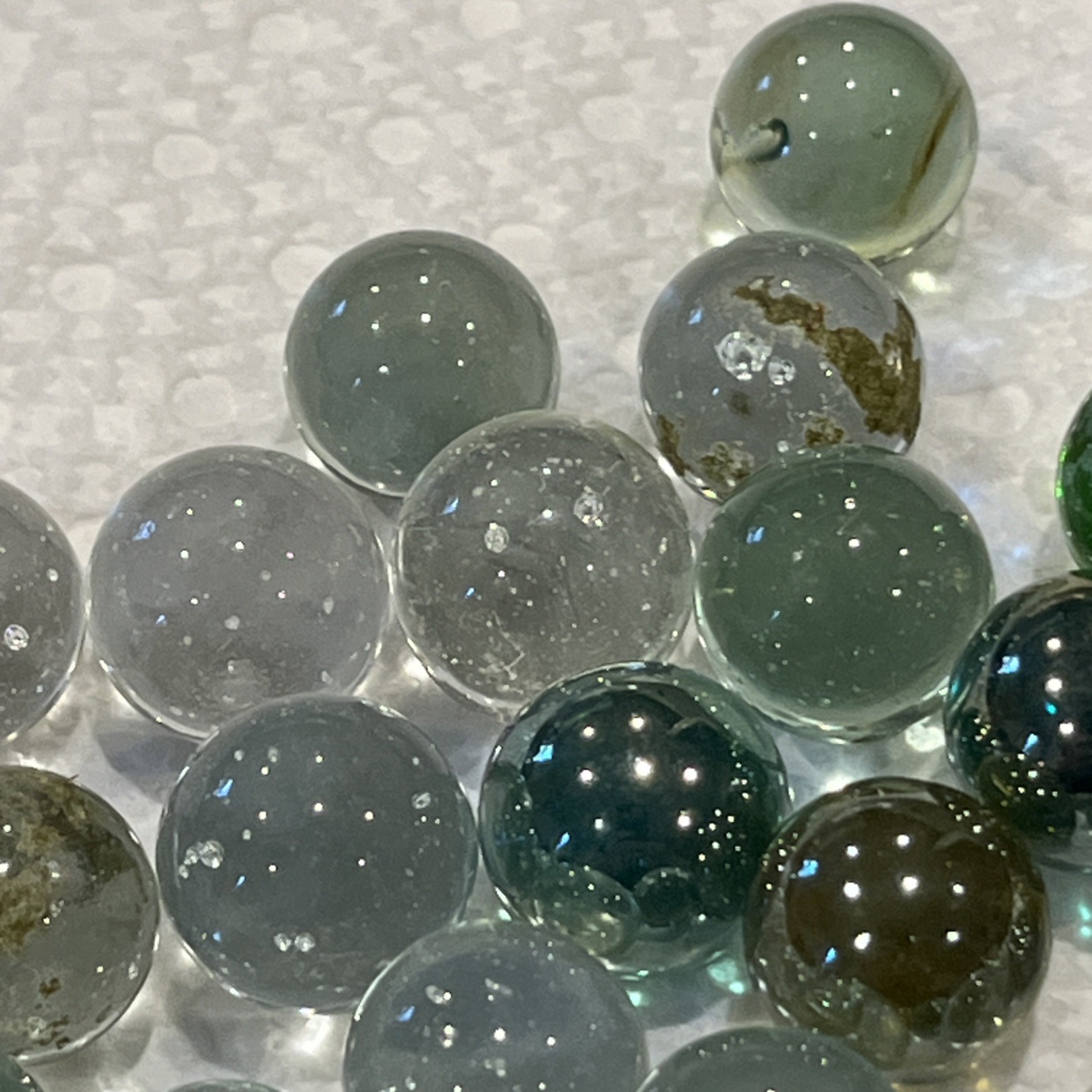 50 Glass Marble With Bubbles Size 13mm To 14mm, Small, Mostly Clear Glass Vtg