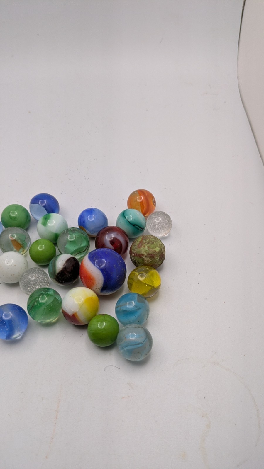 Bag Of 20+ Marbles 2 Glow Under UV Various Patterns