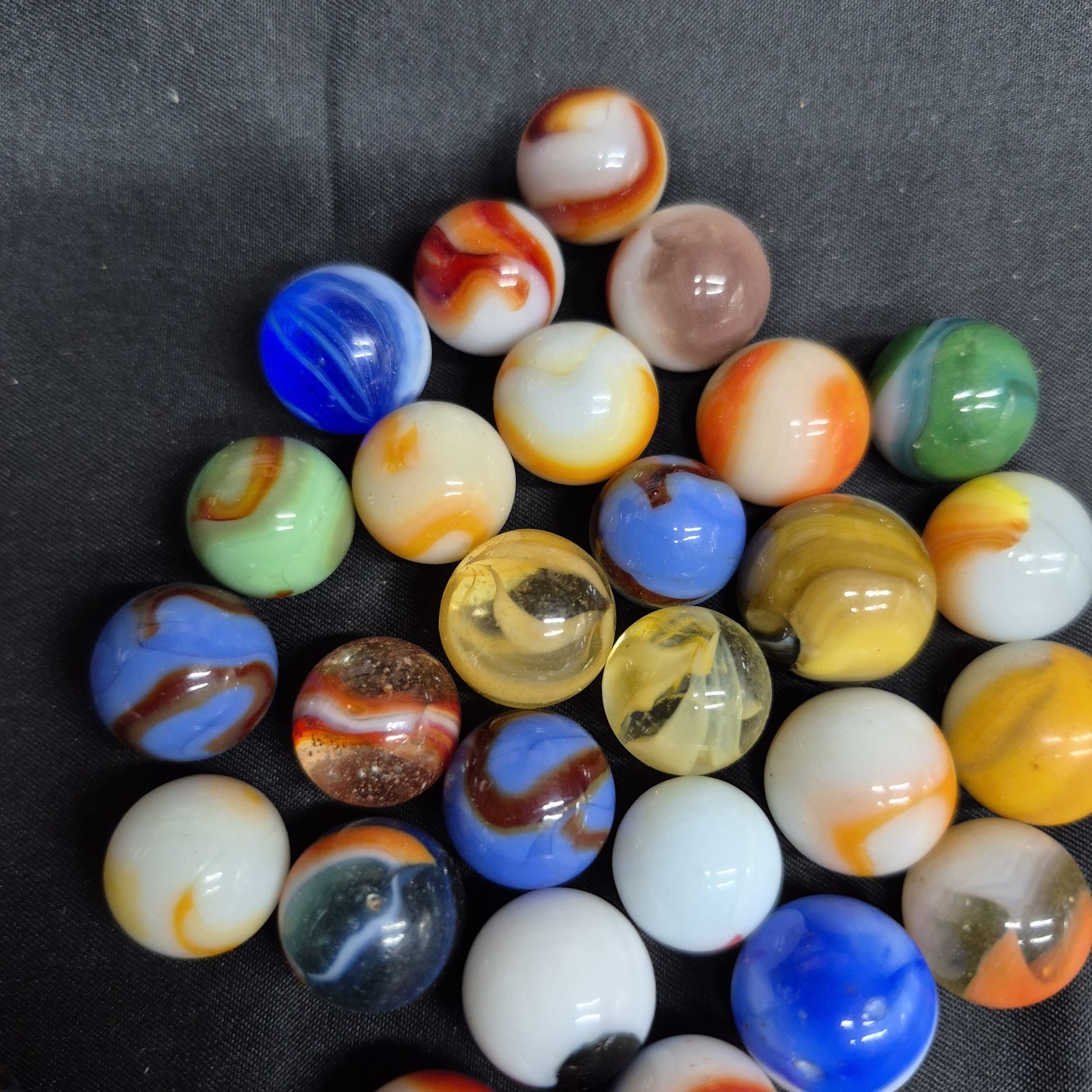 Lot 30 Vintage Marbles Glass Akro Vitro Peltier Marble King Swirl Patch VG USA