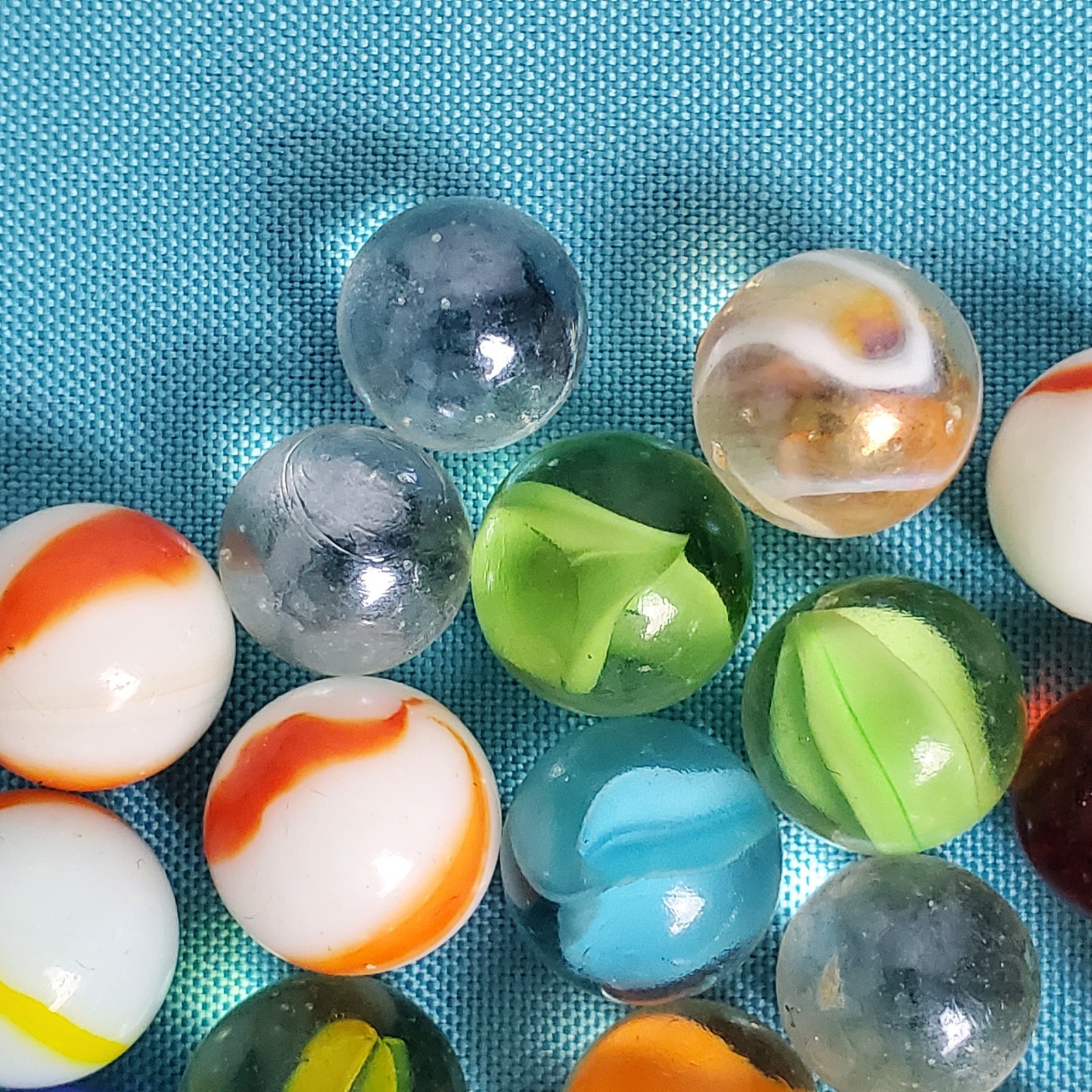 Vintage Estate Lot Of Old Collectible Glass marbles 50 Pcs.