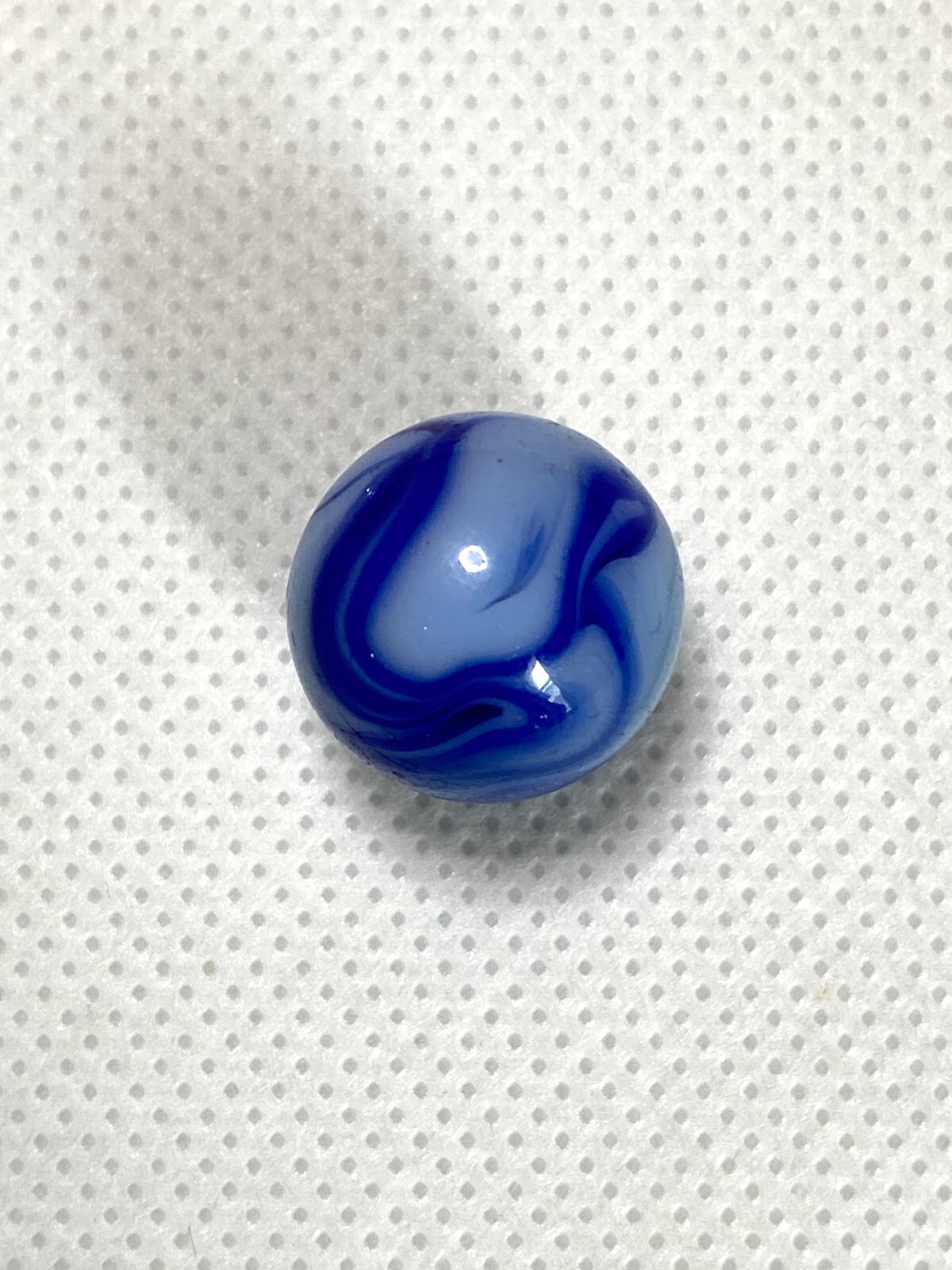 STUNNING ALLEY AGATE CALLIGRAPHY COBALT BLUE SWIRL SOLID BASE .63″ NM+/- MDD171
