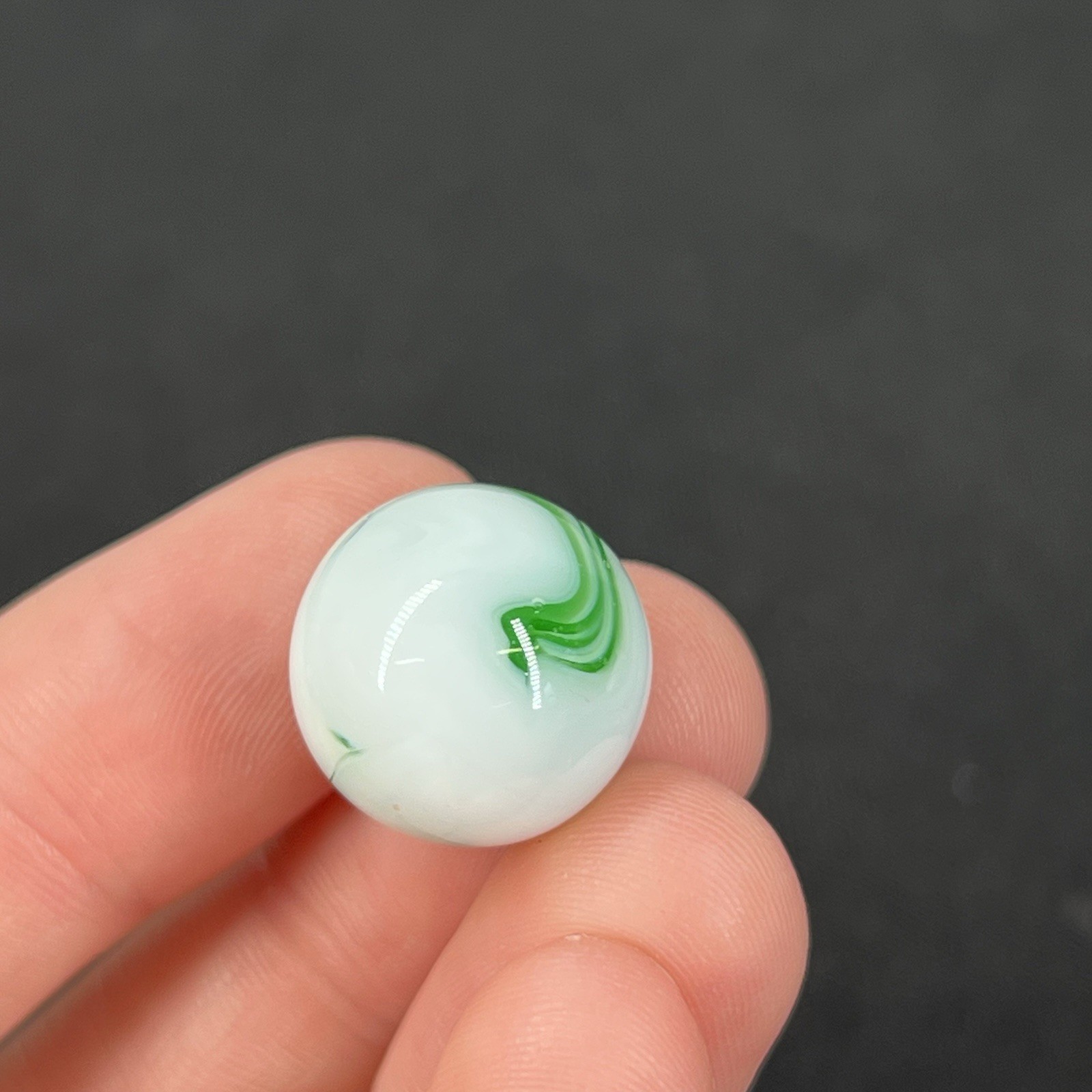 VTG Glass Marble Christensen Akro Peltier Vitro .6” Vibrant Green Swirl