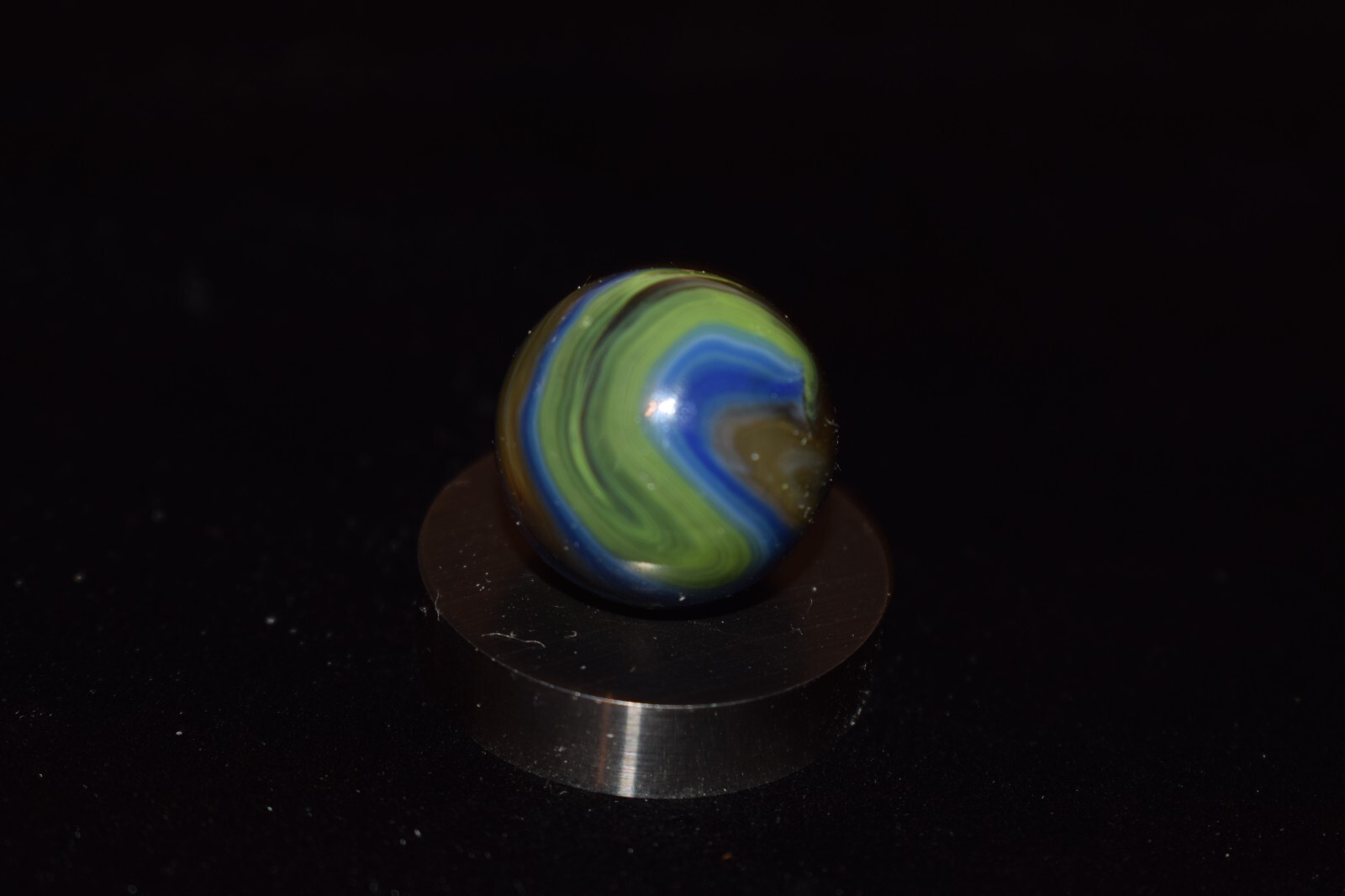 💥JABO💡Electric🔵🟢Colors Unique👃Snotty Base Style Marble, size ” .703″MINT