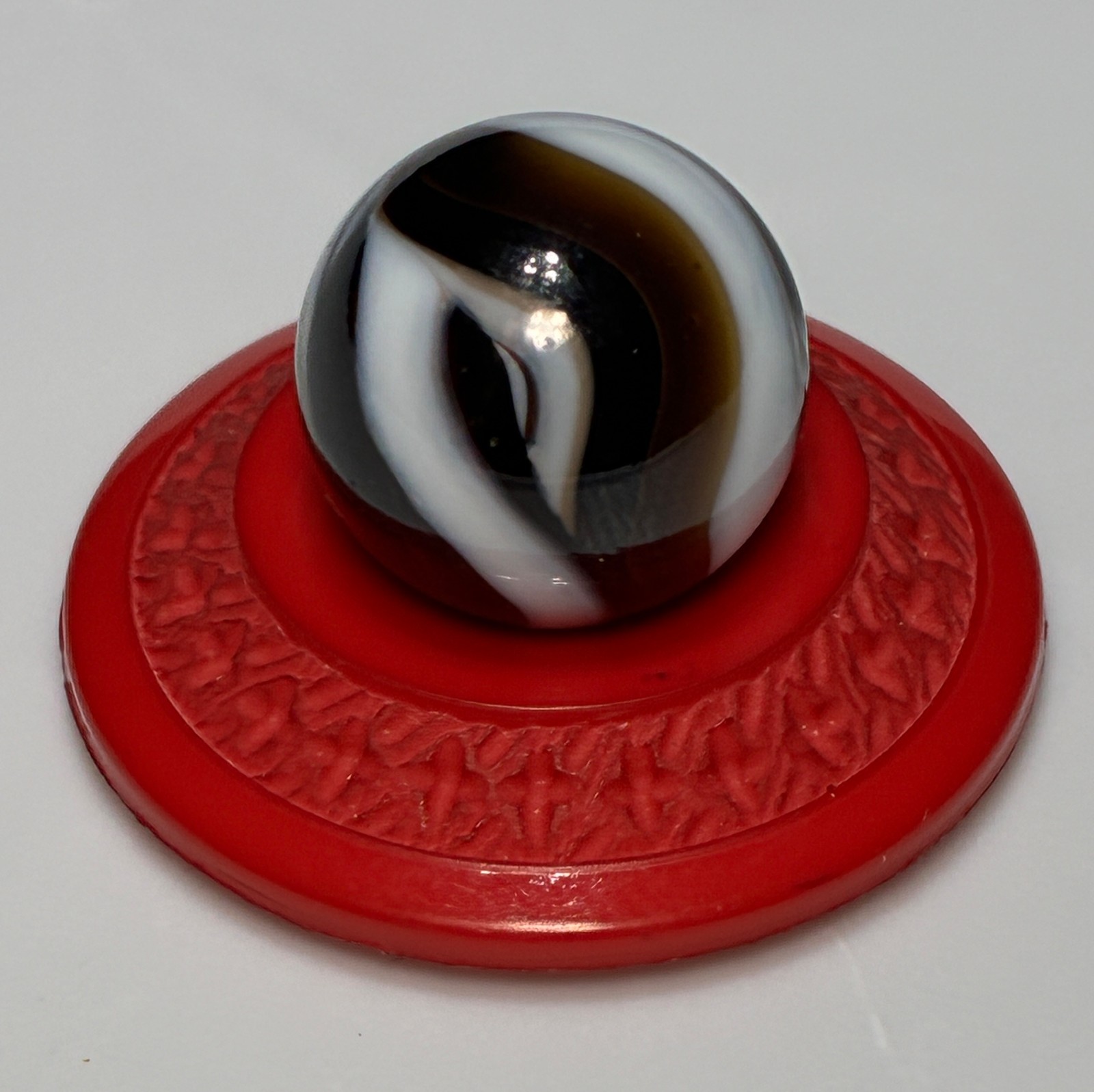 VTG Akro Agate Peltier Swirl Glass Toy Marble Alley Christensen Corkscrew .55 in