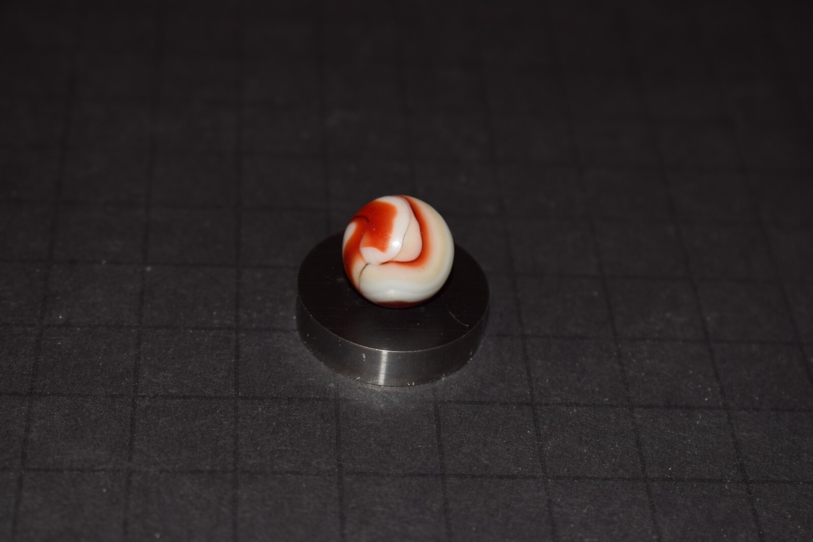 Vintage Alley 🐂OXBLOOD Ribbon Collectors Toy Marble Size .578″=37/64″=15mm VNM