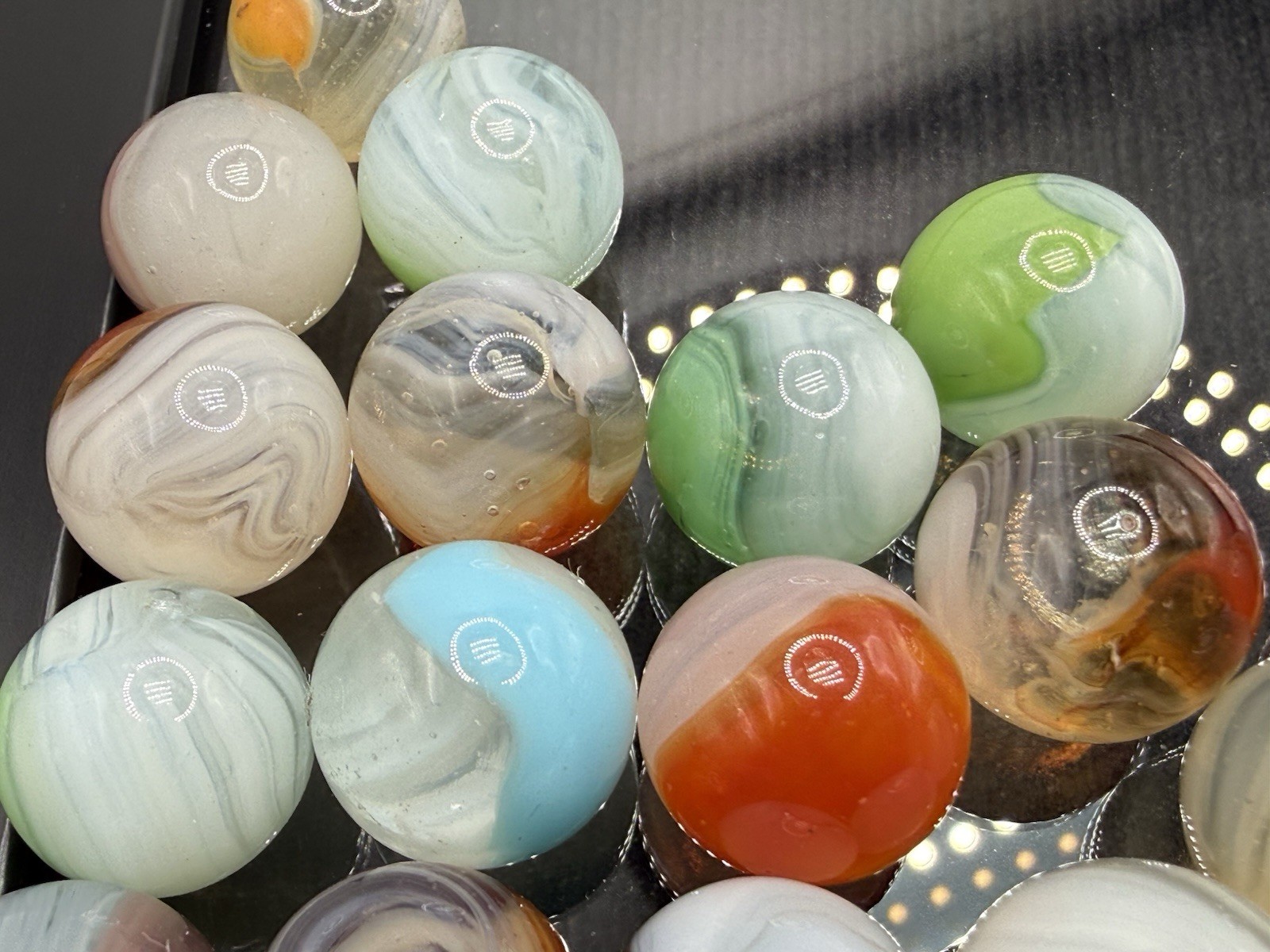 Lot of 20 Vintage Vitro Phantom Conqueror Marbles MIBS NM-M Condition