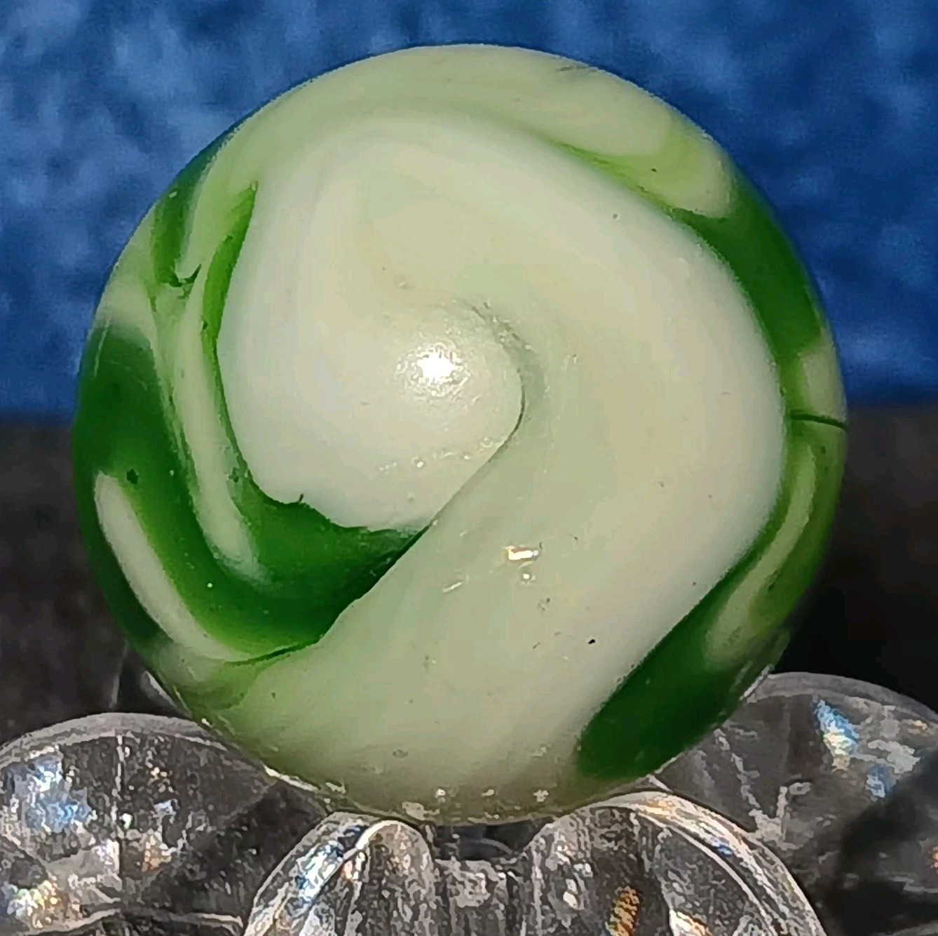 Vintage Alley Agate Swirl Marble. .63″ Near Mint. W-Chunky AV. Stunning Example
