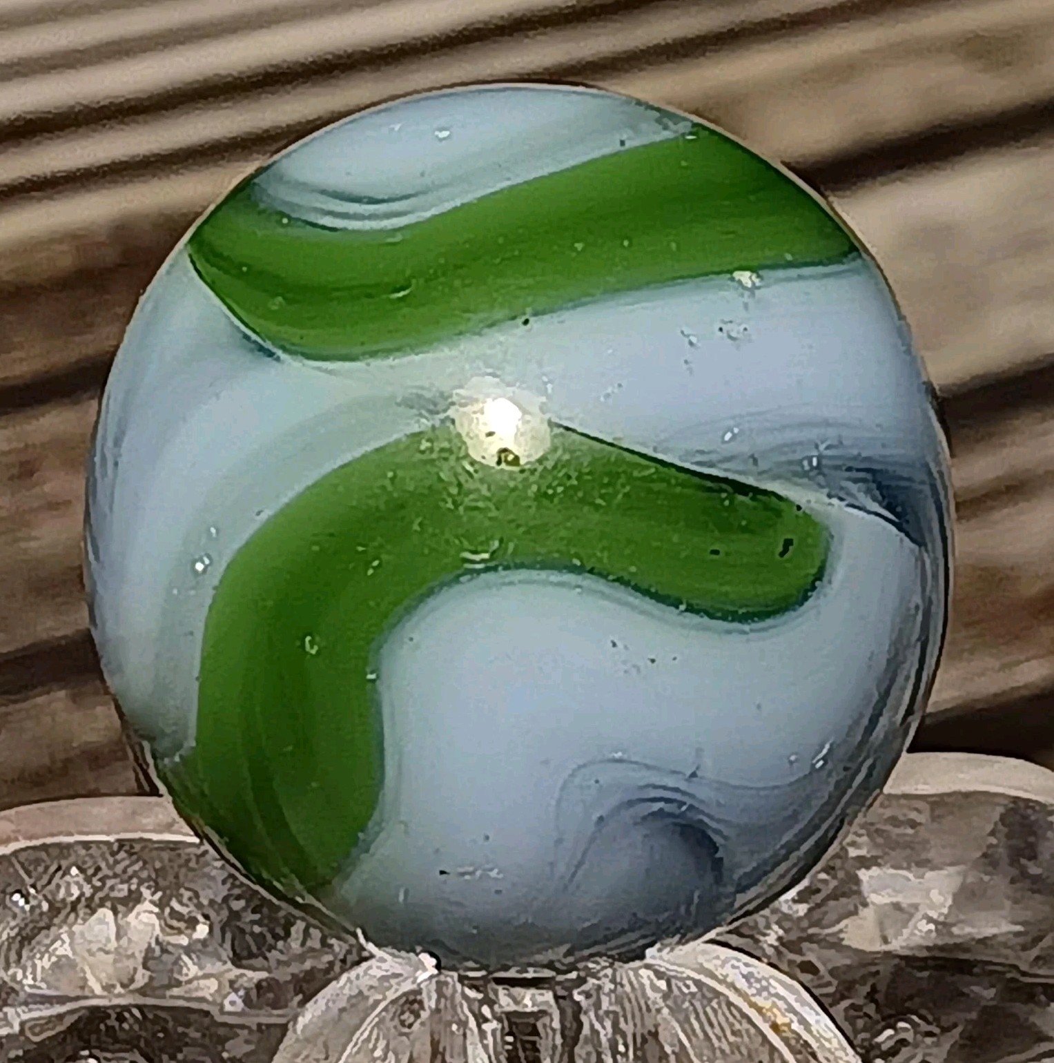 West Virginia Swirl Marble. Ravenswood, Champion, Heaton, Alley Agate. .60″ Nm
