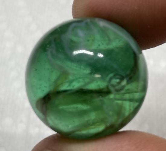 Vacor Marble – 1 XL Green Transparent Mixed White, Brown Swirls, 25mm.