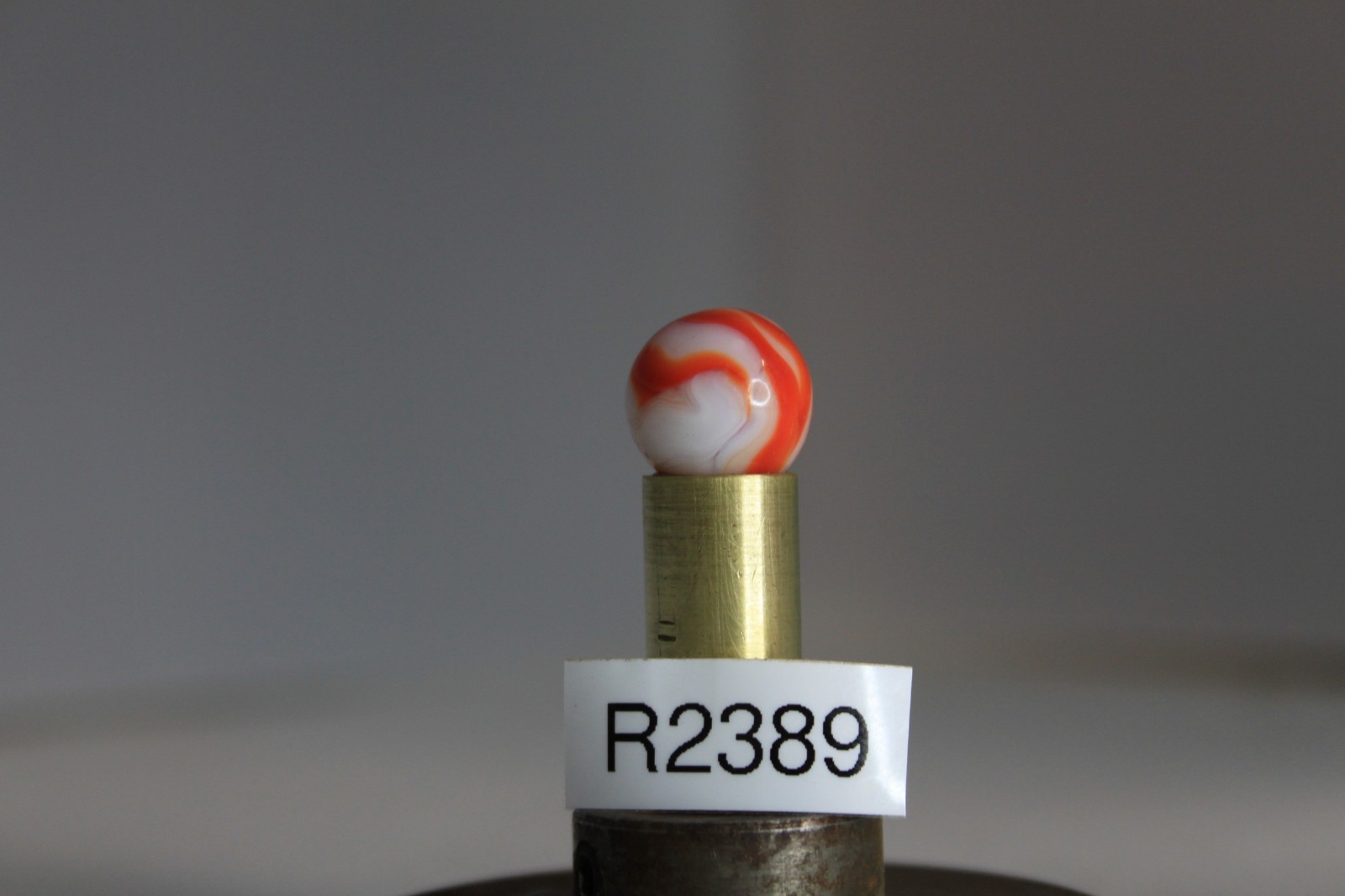 PELTIER GLASS MARBLE RED FLAME SPIRAL ZEBRA OPAQUE WHITE 5/8″ VINTAGE TARGET