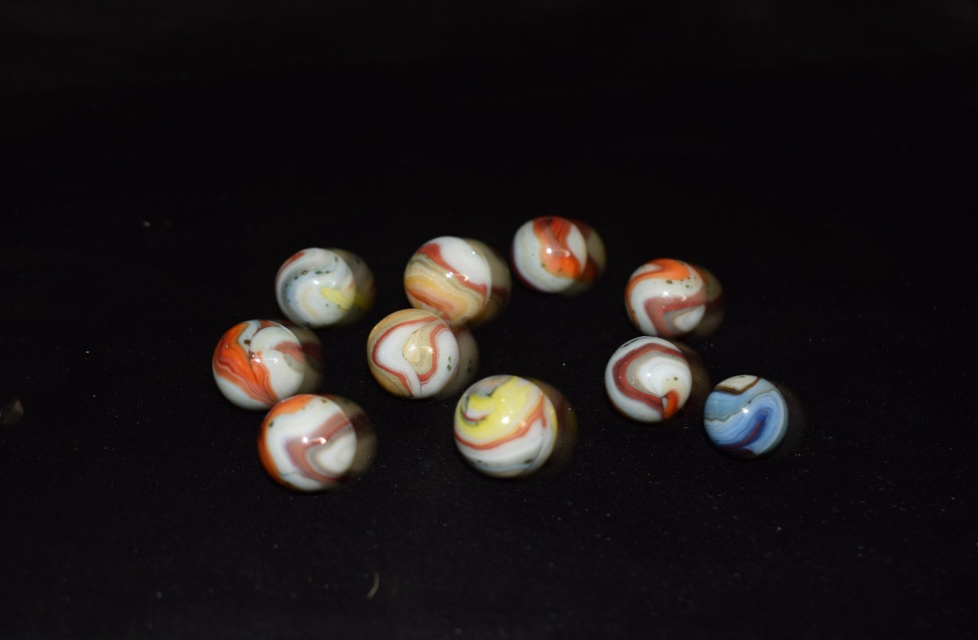 🧐👉Beautiful Lot of 10 DAS HTF Wildflowers run collector’s marbles mixed size M