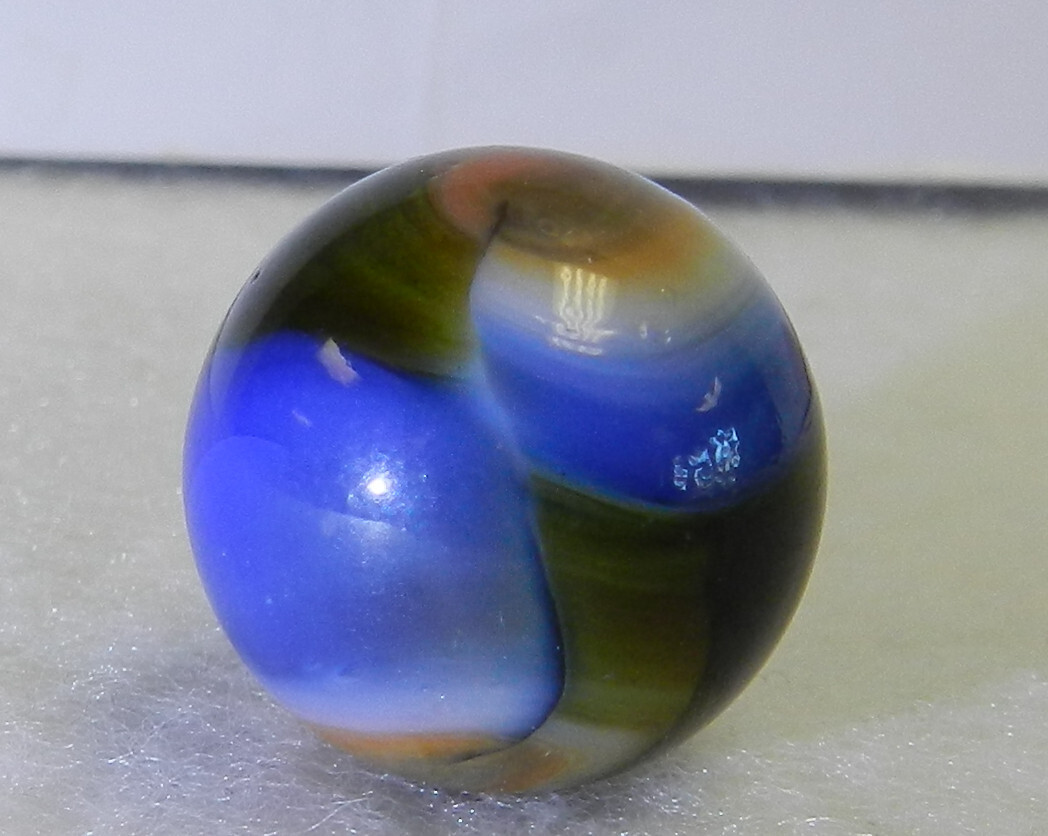 #18263m Colorful Vintage Peltier Glass Swirl Marble .65 Inches