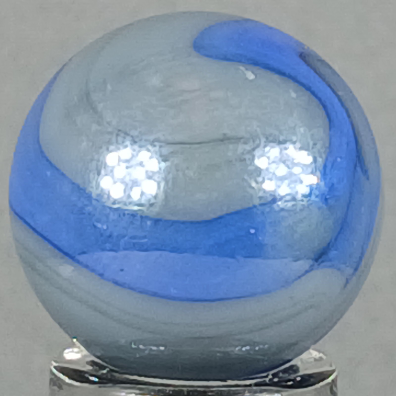 Vacor Alien Marble .61 Inches Near-Mint Condition Combined Shipping