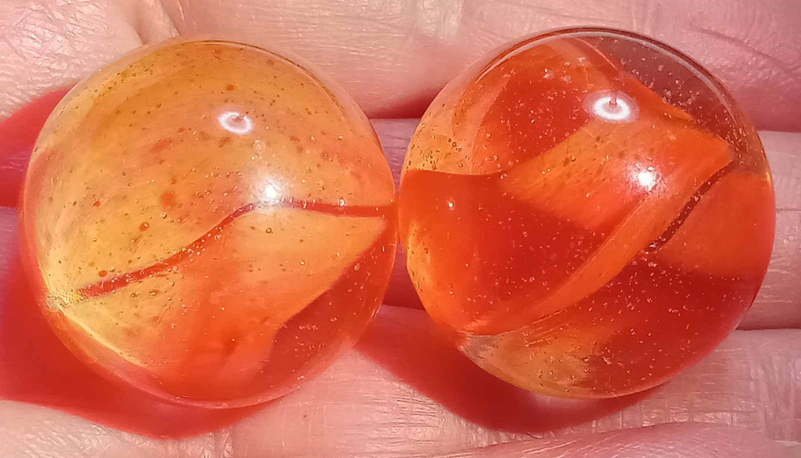 2 Old HEATON Bogard Cats Eye Marbles Orange & Yellow Hybrid 1″ SHOOTERS NM+