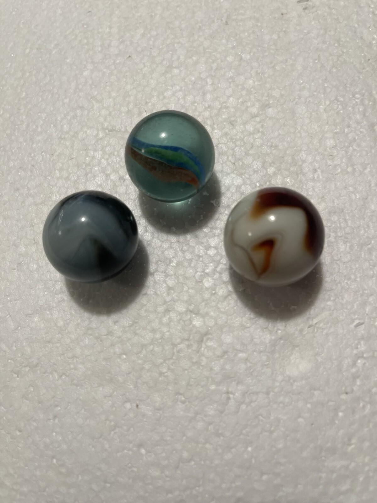 Marbles Vintage 1 Inch Dia.1 Cat Eye 1 Navy Blue & Light Blue 1 White & Brown.