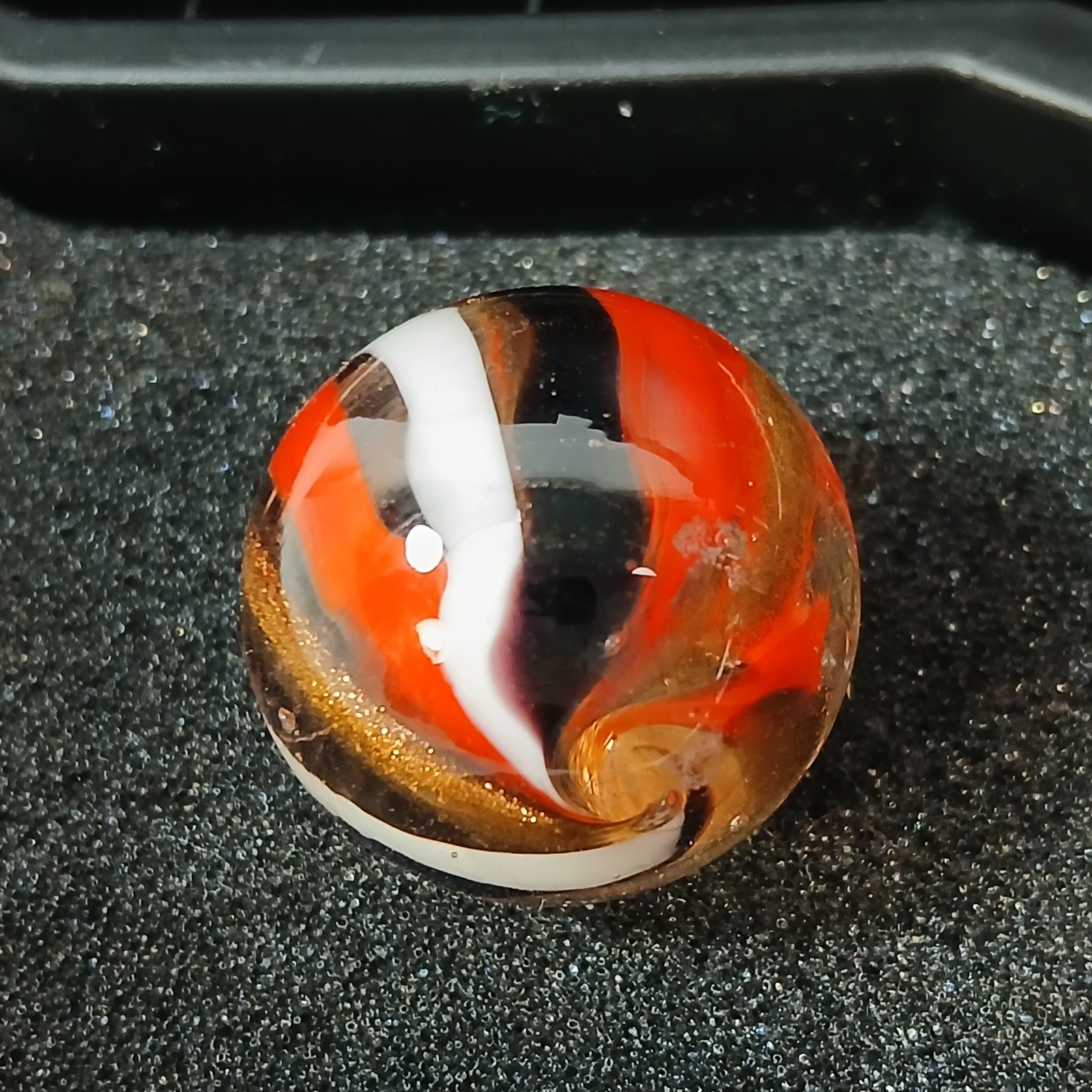Red White Black Gold banded swirl 1″ Shooter Hot House? Glass Marble Lampwork