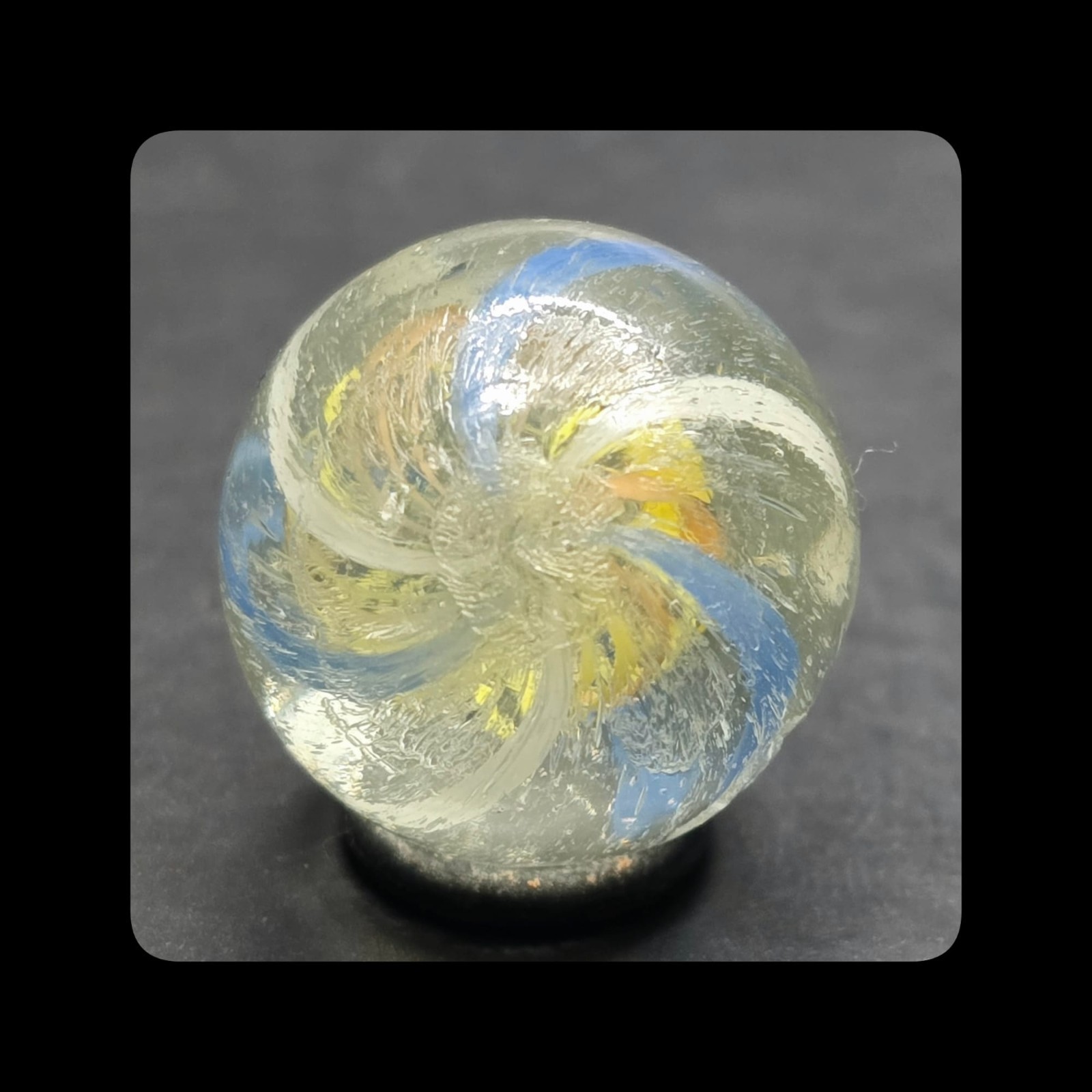 ~Mic’sMibs~3/4″ Rare Salmon & Yellow Bi colour Latticino Swirl Shooter Mint 9.6