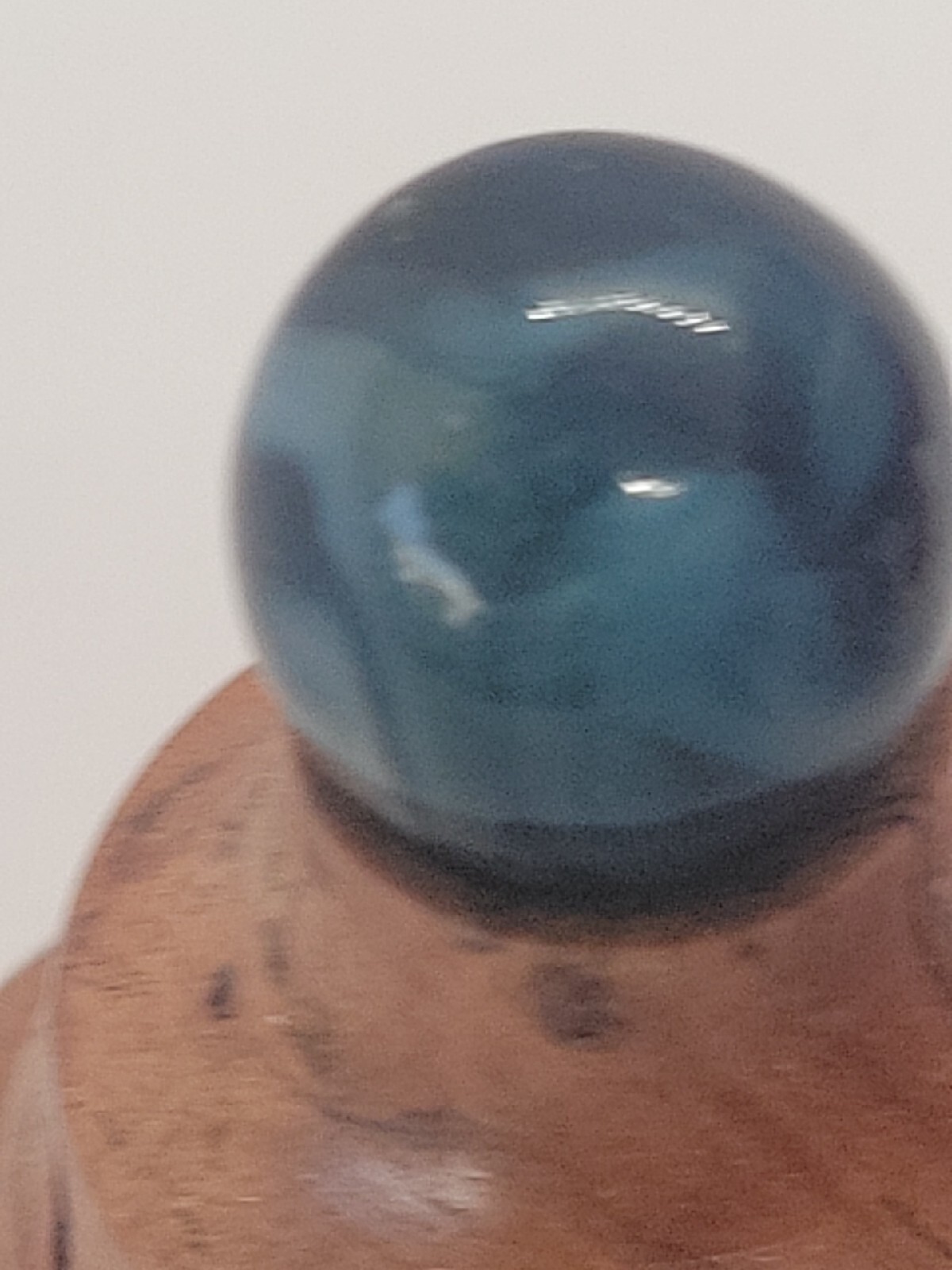 A20• Vintage Ravenswood Marble Brand, “Ravenswood Swirl” 5/8″ Near Mint Cond