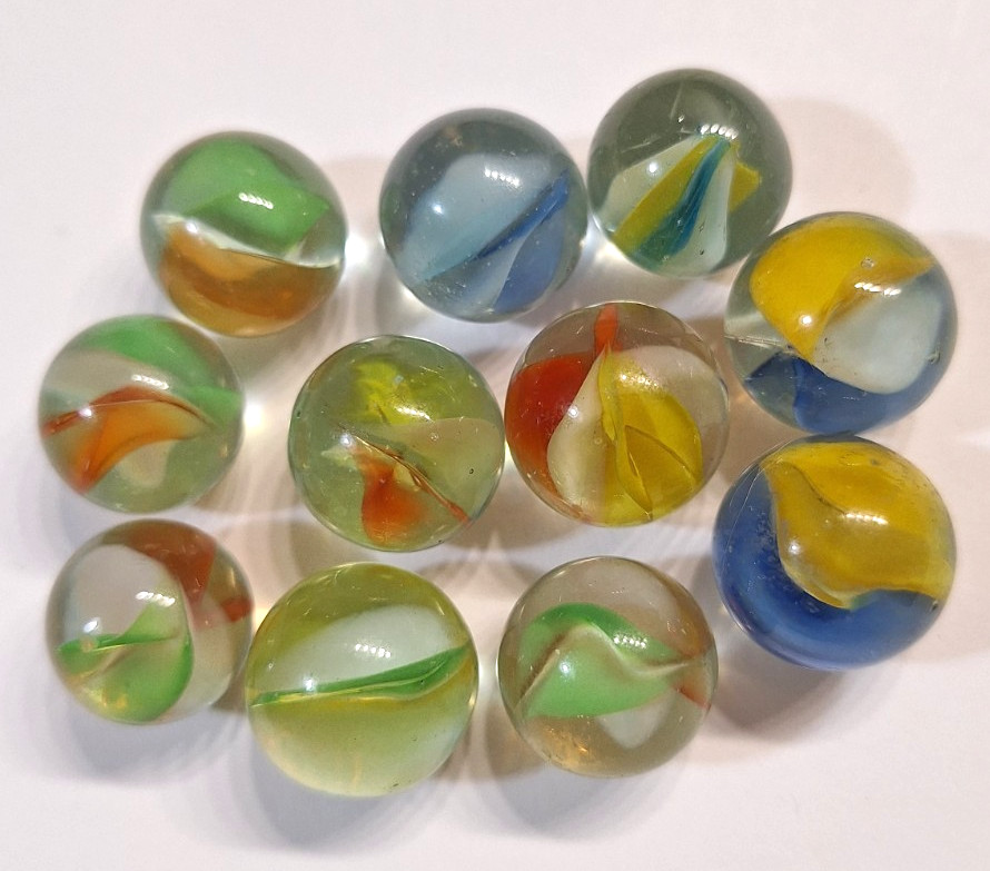 Vtg Lot of 11 Single Line Cross-Thru Hybrid Cat’s Eye Marbles including Shooter