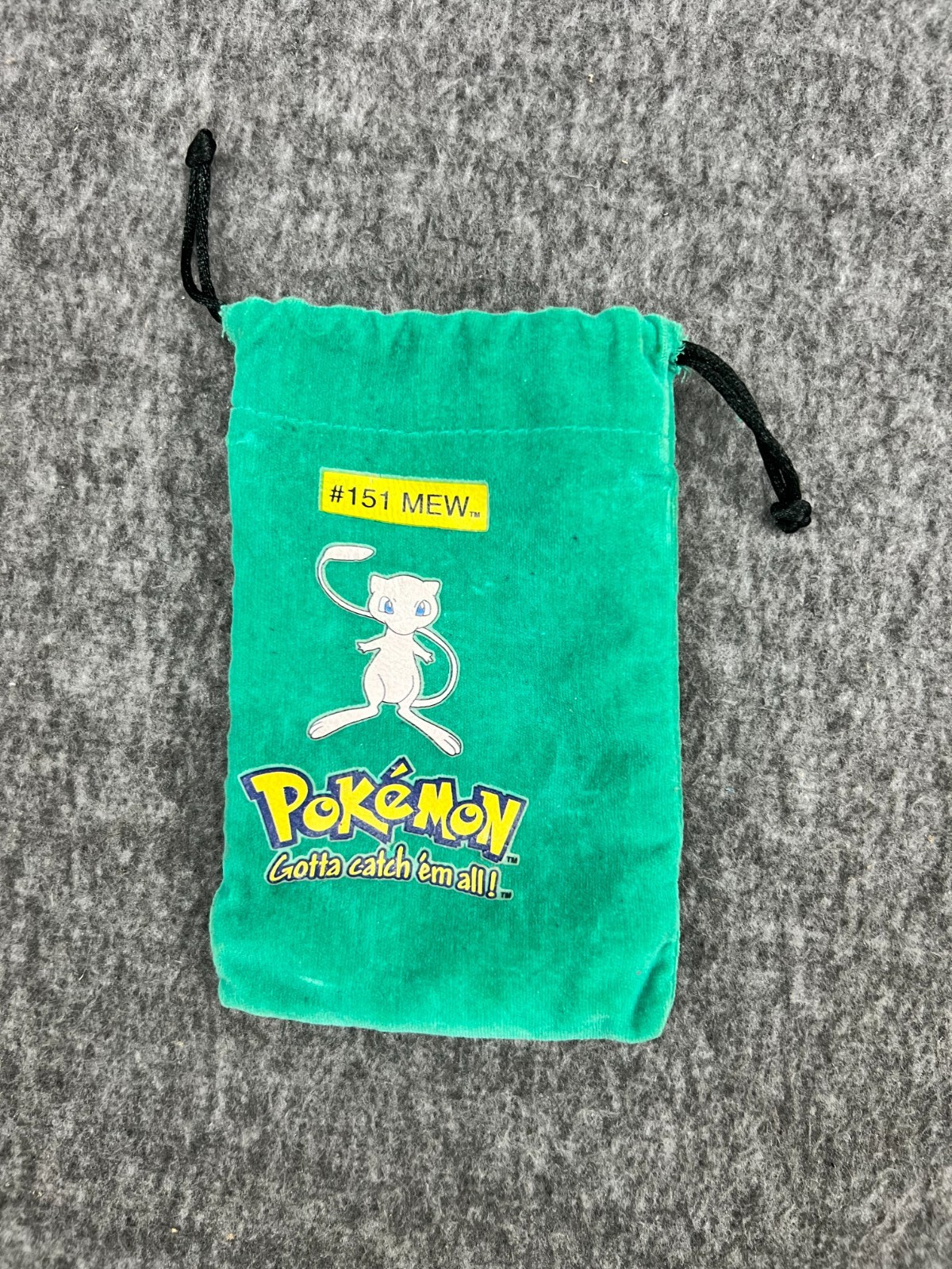 Vintage Pokemon 2000 Collector Marble Pouch Series 3 #151 Mew