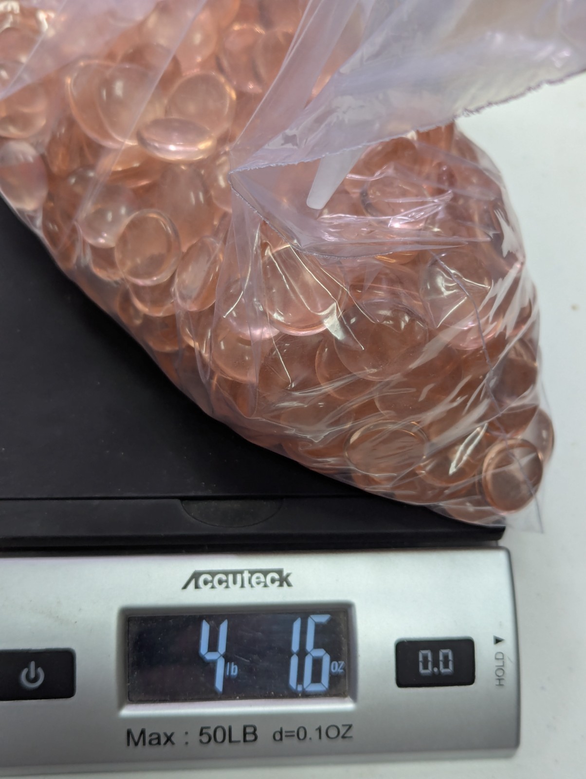 Mega Marbles – 4 lbs – Medium Flat Glass Nuggets – QRTZ Pink – #55805