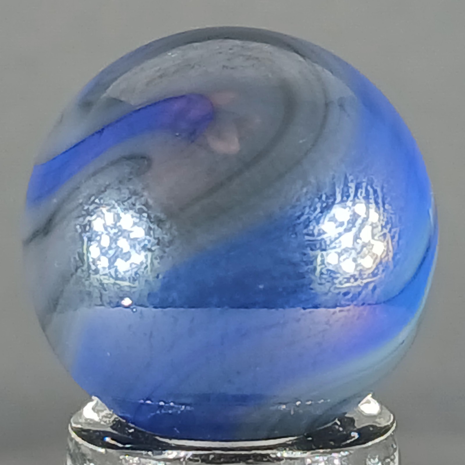 Vacor Alien Marble .61 Inches Near-Mint Condition Combined Shipping