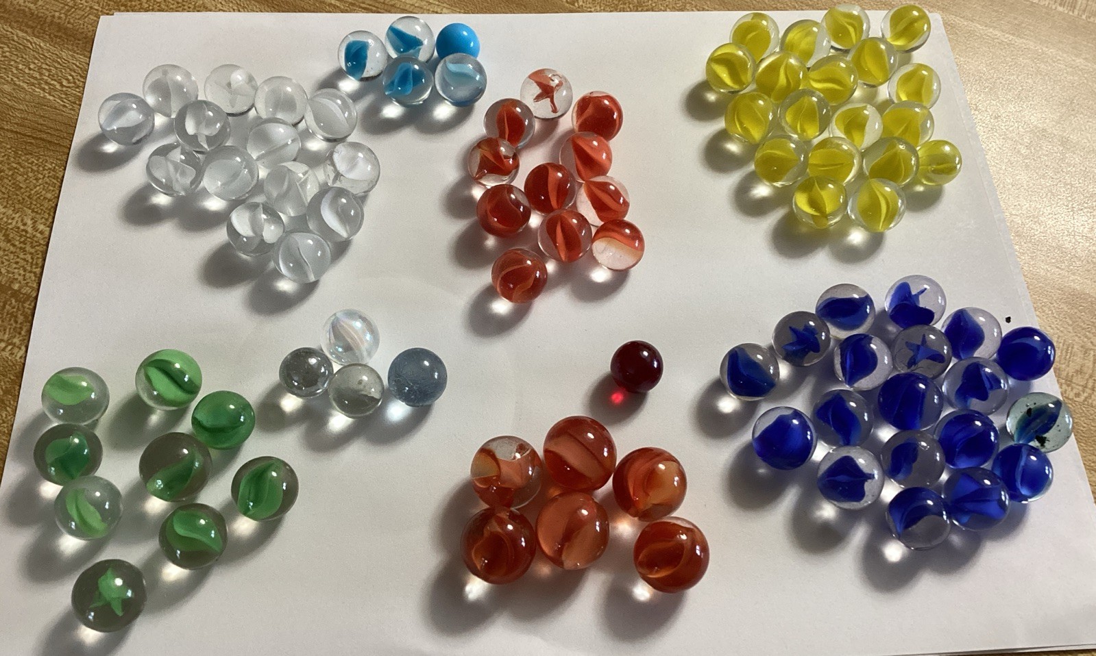 Lot of 80+ Marbles Small + Medium 49 Cat’s Eye Multiple Colors 4 Stem Swirl