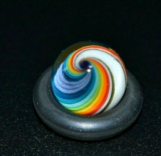 BRYAN TRILLAS GLASS MARBLE/.432″-WHITE STRIPE RAINBOW UV-NEON GREEN UNDER BLACKL