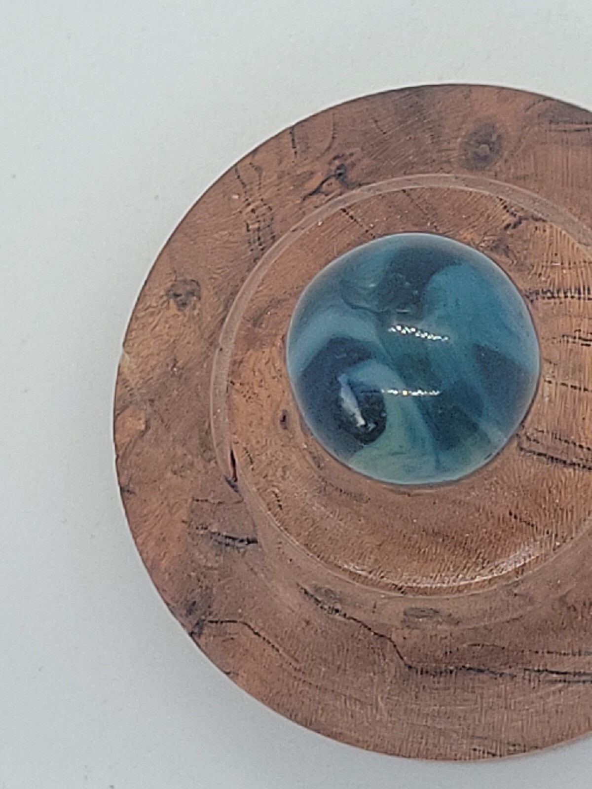 A20• Vintage Ravenswood Marble Brand, “Ravenswood Swirl” 5/8″ Near Mint Cond