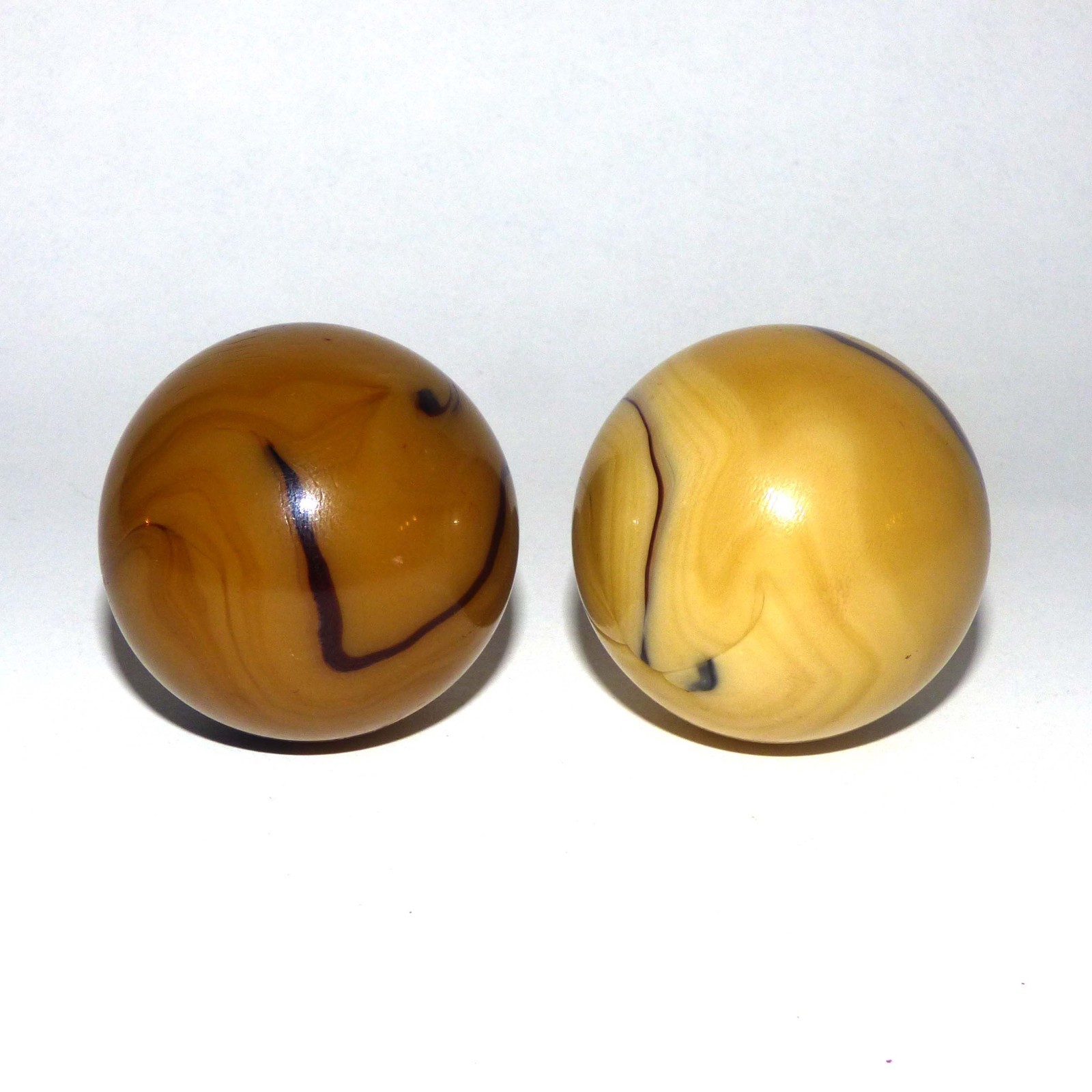 Toe Breaker 50mm Caramel Brown Swirl Vacor Marbles – Rare Pair Set of 2