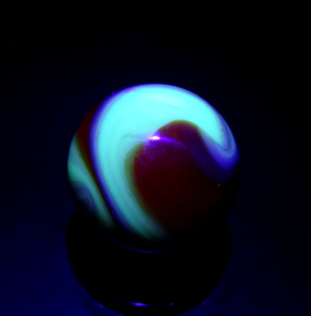 AKRO AGATE Multicolored SHOOTER w HOT UV
