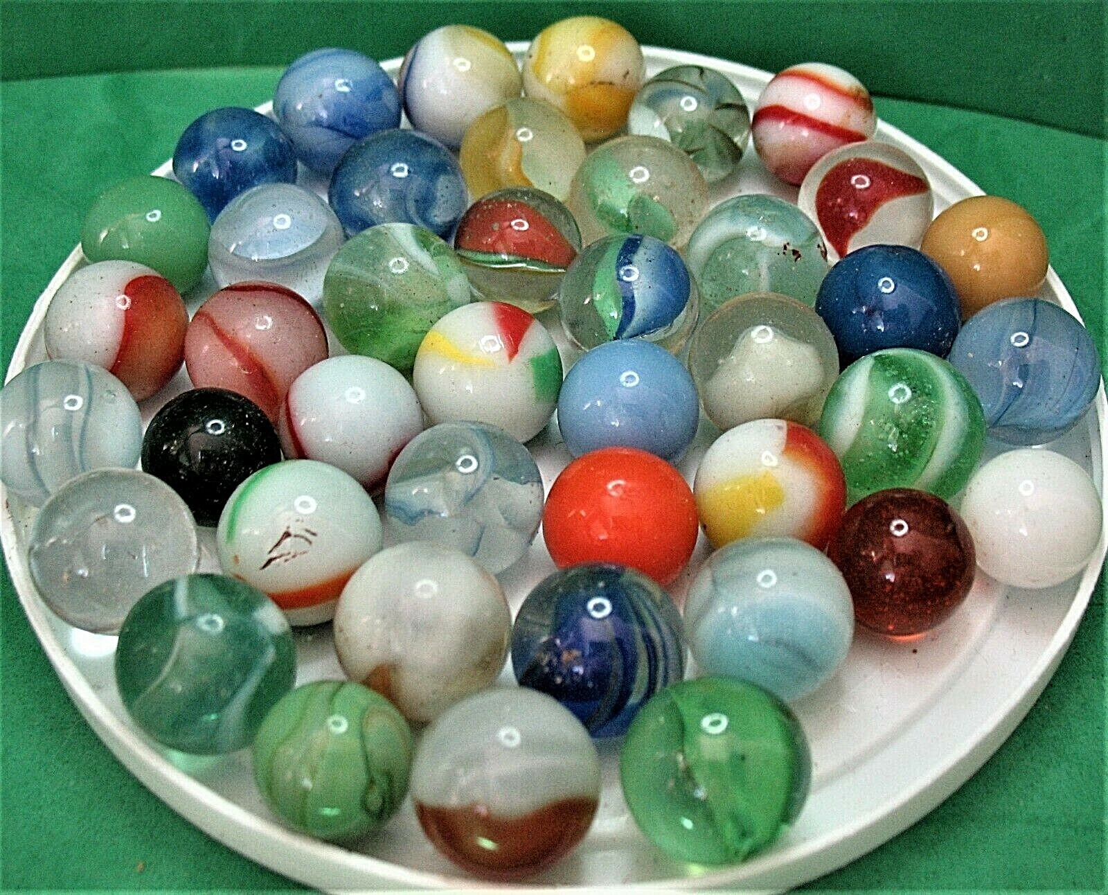 Lot of 42 Mixed Varity of Marbles 5/8″ + or – Dia inc Cats Eyes Game + Other