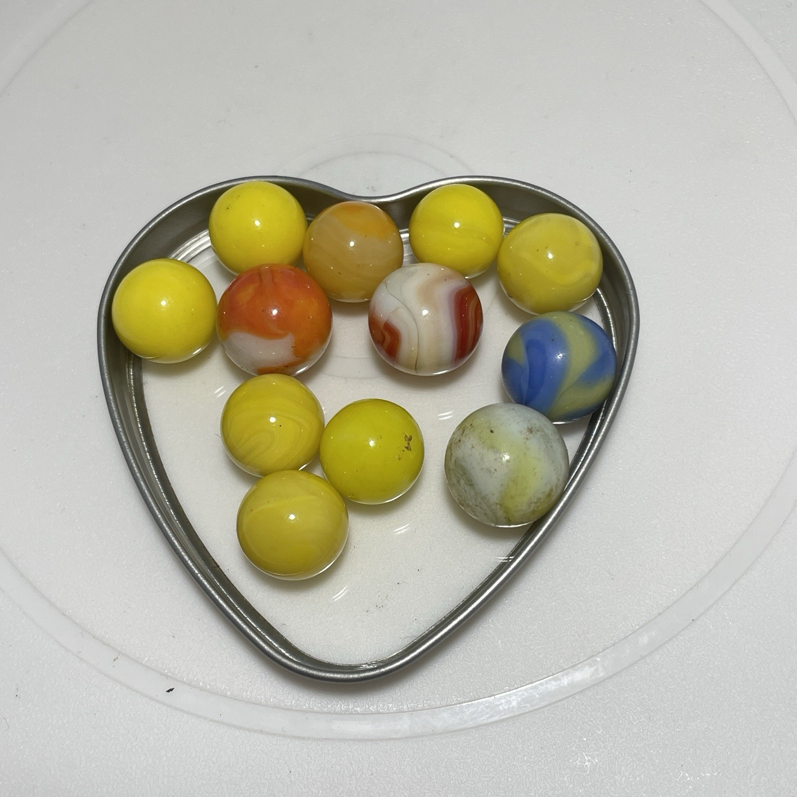 Vtg Akro Agate Uranium Slag Glass Marbles 1/2″ to 3/4″ Yellow Red Blue Lot Of 12
