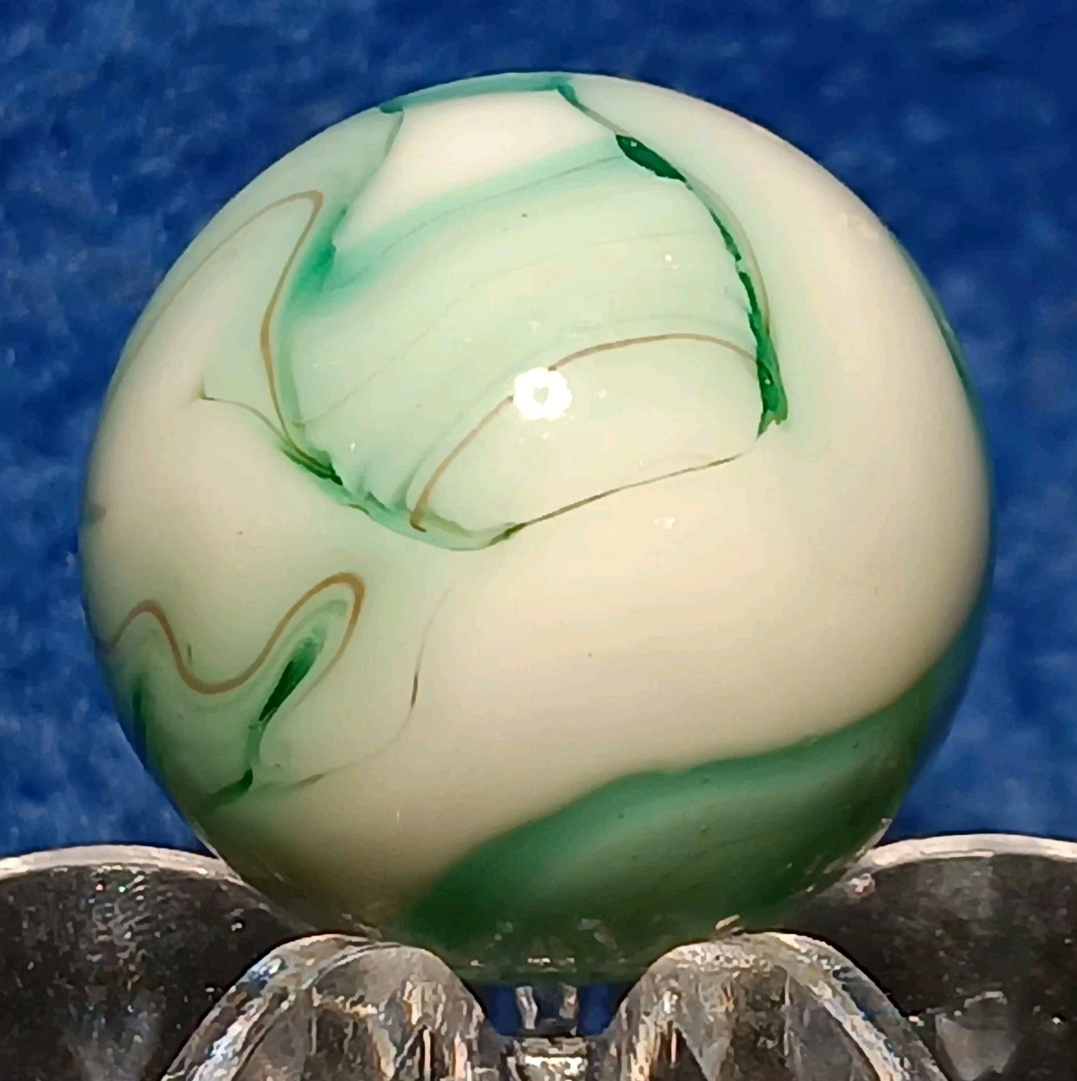 Vintage Heaton Agate “Plum Blossom” Swirl Marble. 58″ Nm. Vitrolite Oxblood.