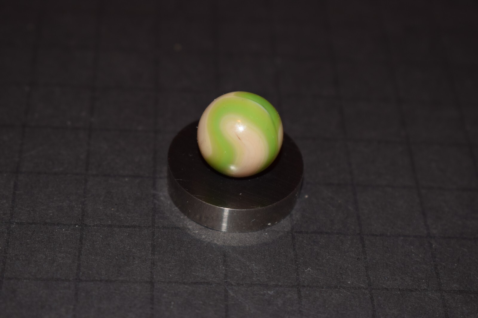 Vintage Alley/Ravenswood💡Electric Green💡 Agate Marble .609″=39/64″=16mm MINT