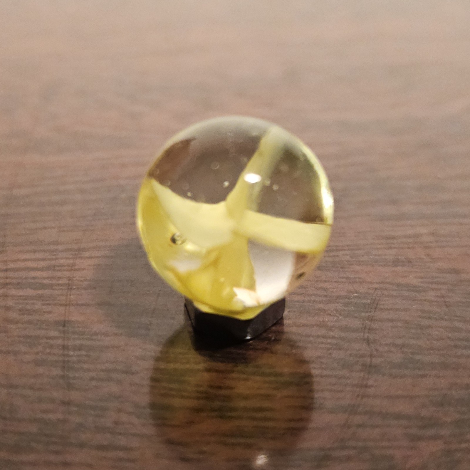 C E Bogard Yellow 4- Lobe Floppy Cats Eye Clear Glass .625 Marble