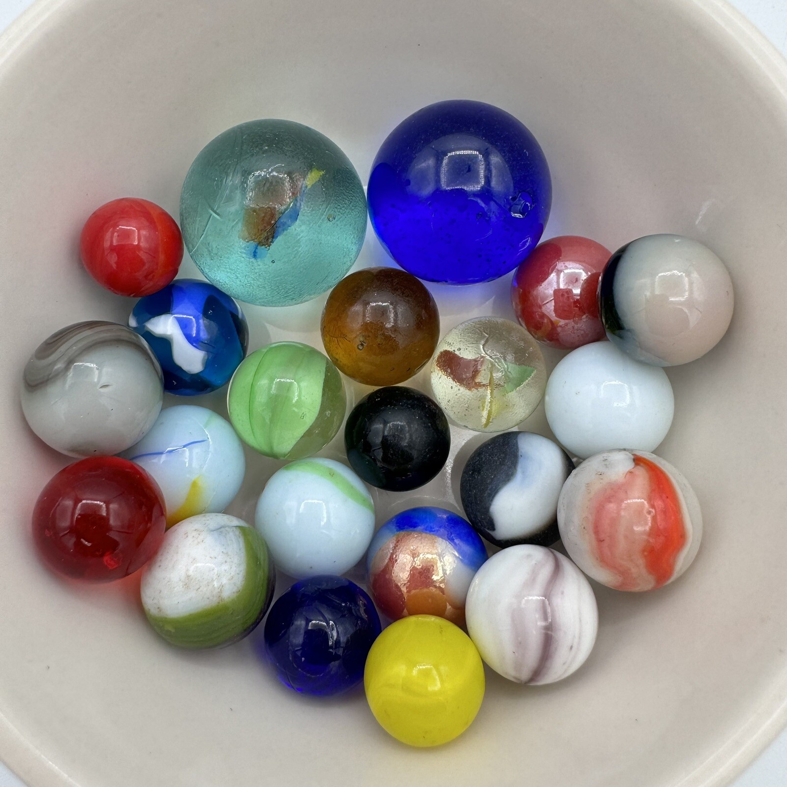 Vintage Marble Lot Of MARBLES UV Reactive Cadmium Uranium Lot #92