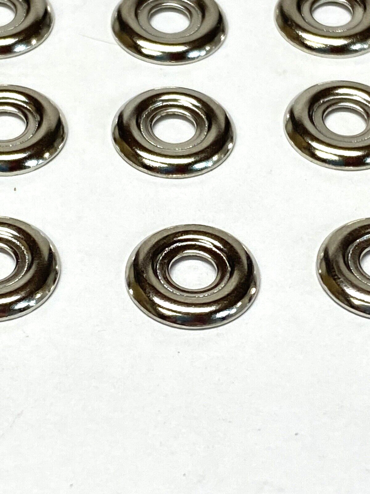 50 pcs – Stainless Nickel Glass Marble Display Stands For 18-35mm Marbles