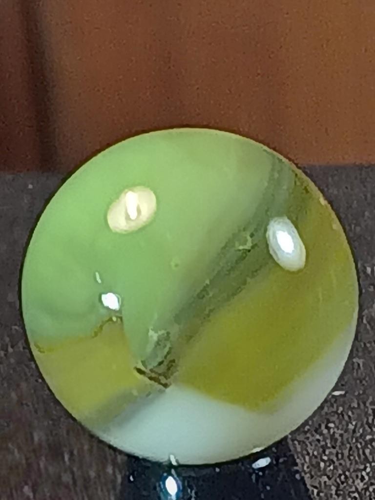 9/16″ Vitro Jade Green Yellowed Lime Moss Ice White on Clear Serious Marble B157