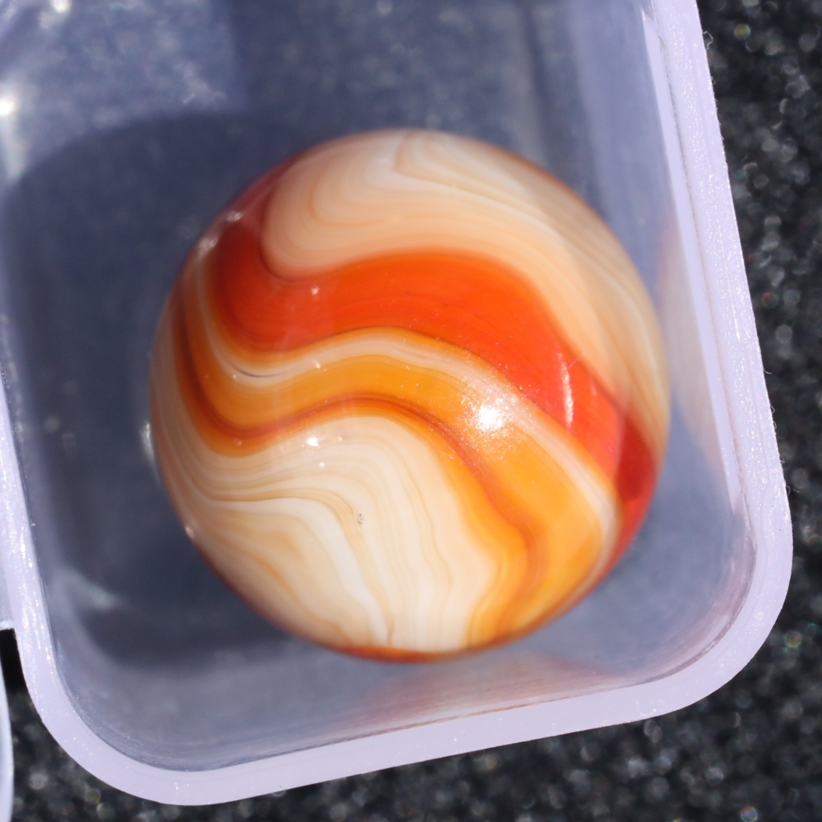 VIBRANT AKRO CORKSCREW MARBLE SPECIAL ORANGE CREAM 5 COLOR .643″ MINT