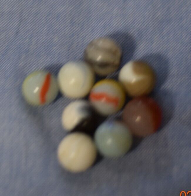 Vintage Lot of 10 White Milk Glass Multi-Color Swirl Marbles 16 mm – .6 in. C151