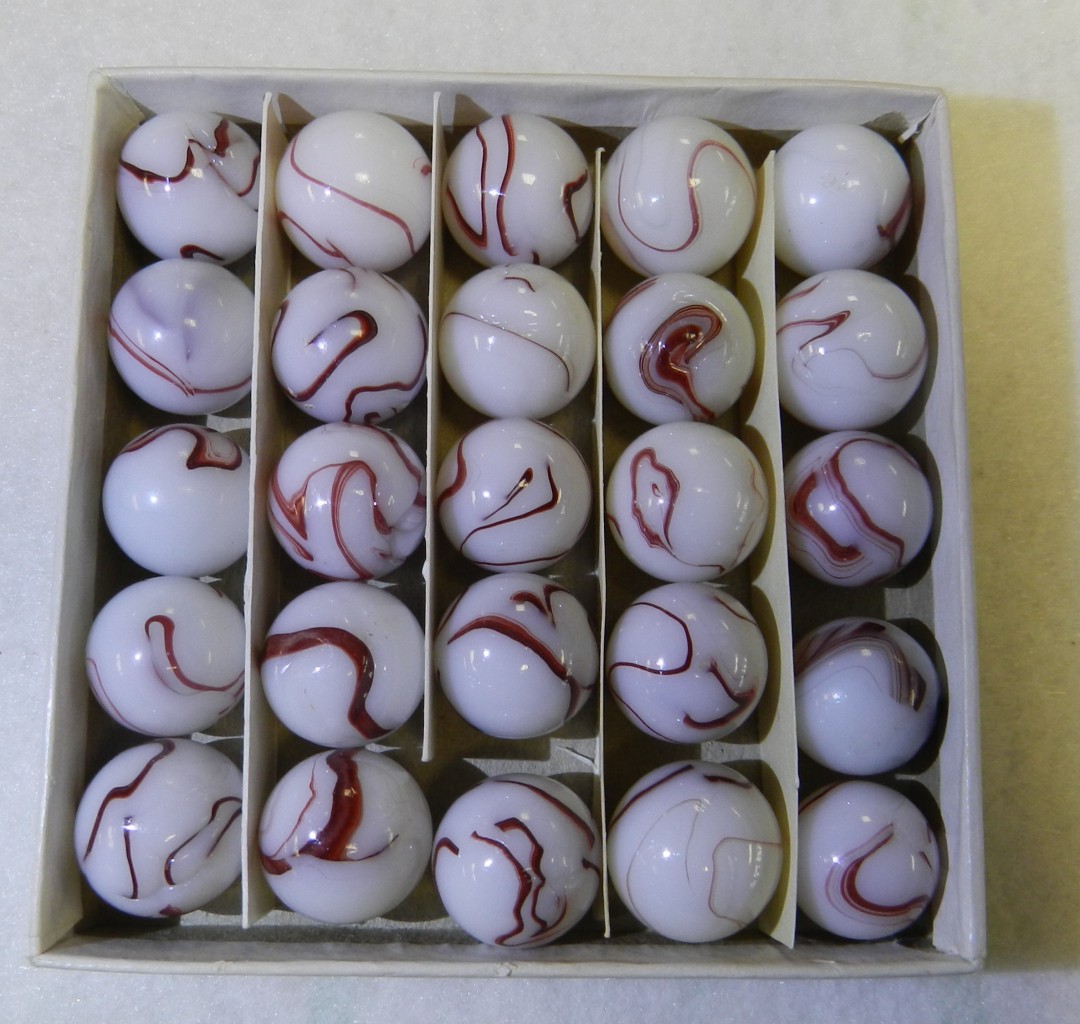 #20161m Nice Vintage Group of 25 Oxblood Marbles In Later Jobber Box