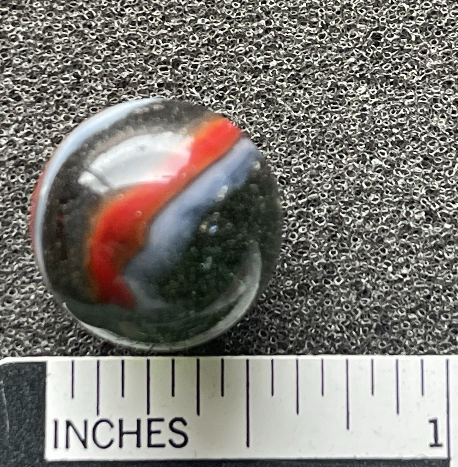 Vitro Agate Conqueror Marble 5/8” Red & White Patch Fizzy Base TM1742